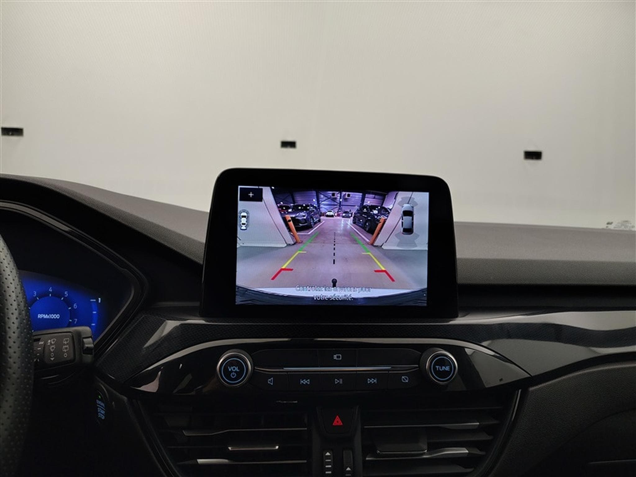 Ford Kuga 1.5 EcoBoost FWD ST-Line (2022) - Photo 18