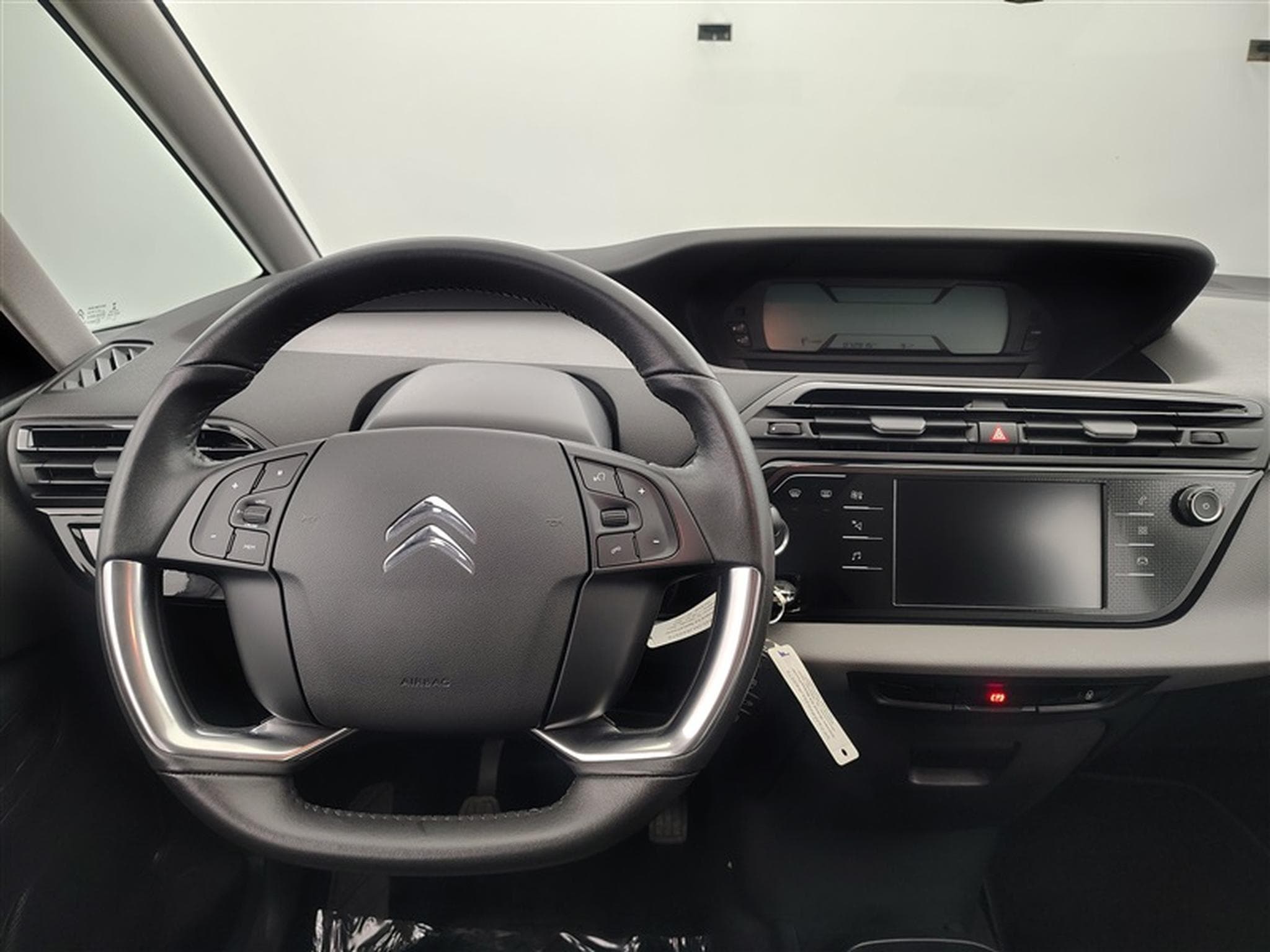 Citroën Grand C4 SpaceTourer 1.2 PureTech 130Cv Live 7PL / NAVI / ALU (2021) - Photo 9