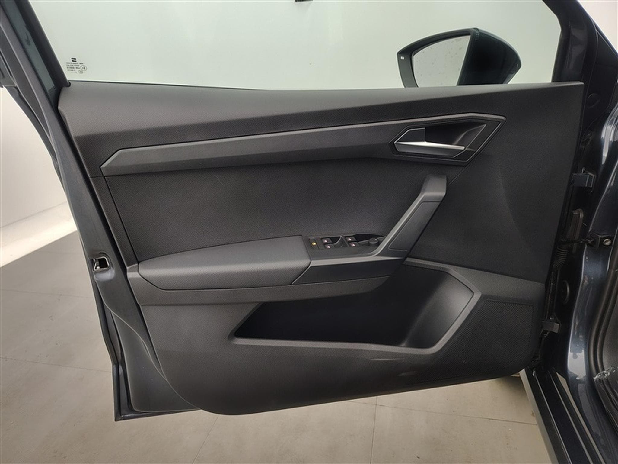 Seat Arona 1.0 TSI 95cv Style **CARPLAY/CAM/SG CH** (2022) - Foto 16
