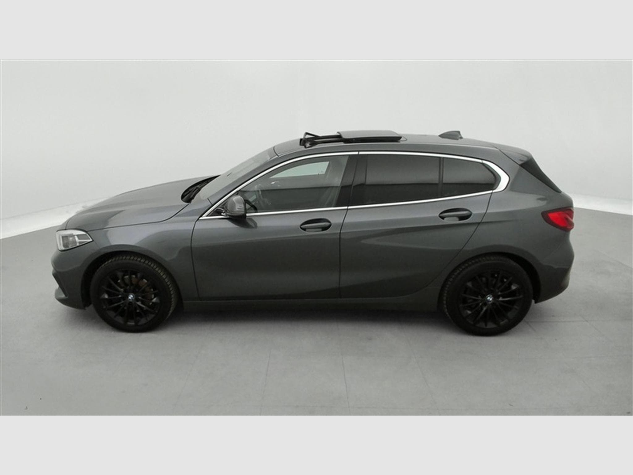 BMW 118 iA OPF FULL LED/T.O/CUIR CHAUFF./CARPLAY/CAM+PDC (2020) - Photo 3