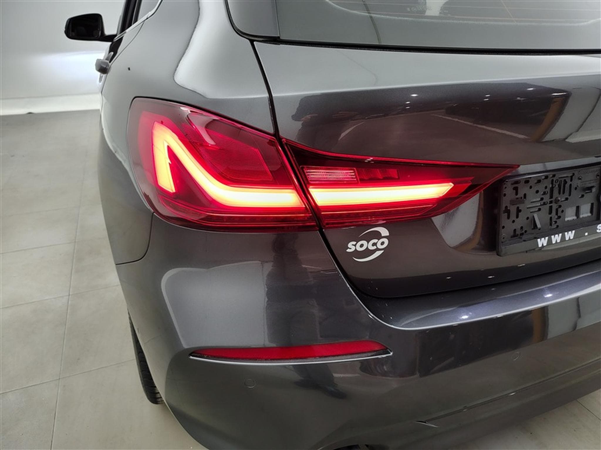 BMW 118 iA OPF FULL LED/T.O/CUIR CHAUFF./CARPLAY/CAM+PDC (2020) - Photo 16