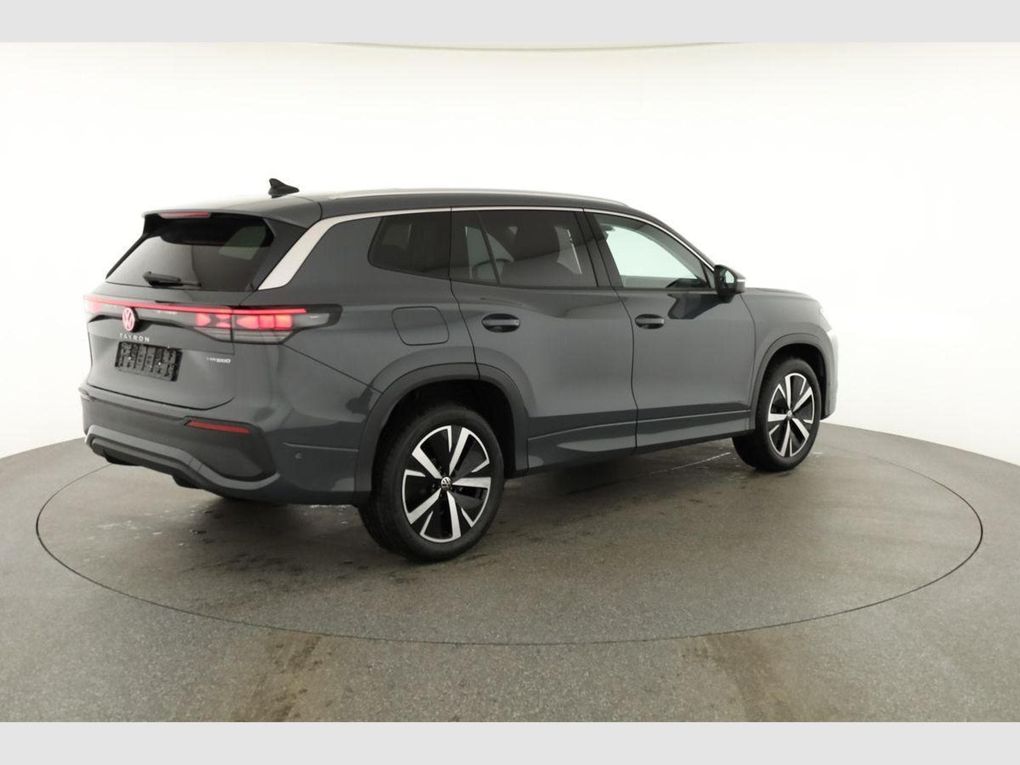 VW Tayron 1.5 TSI eHybrid 150 kW Life (2025) - Photo 20