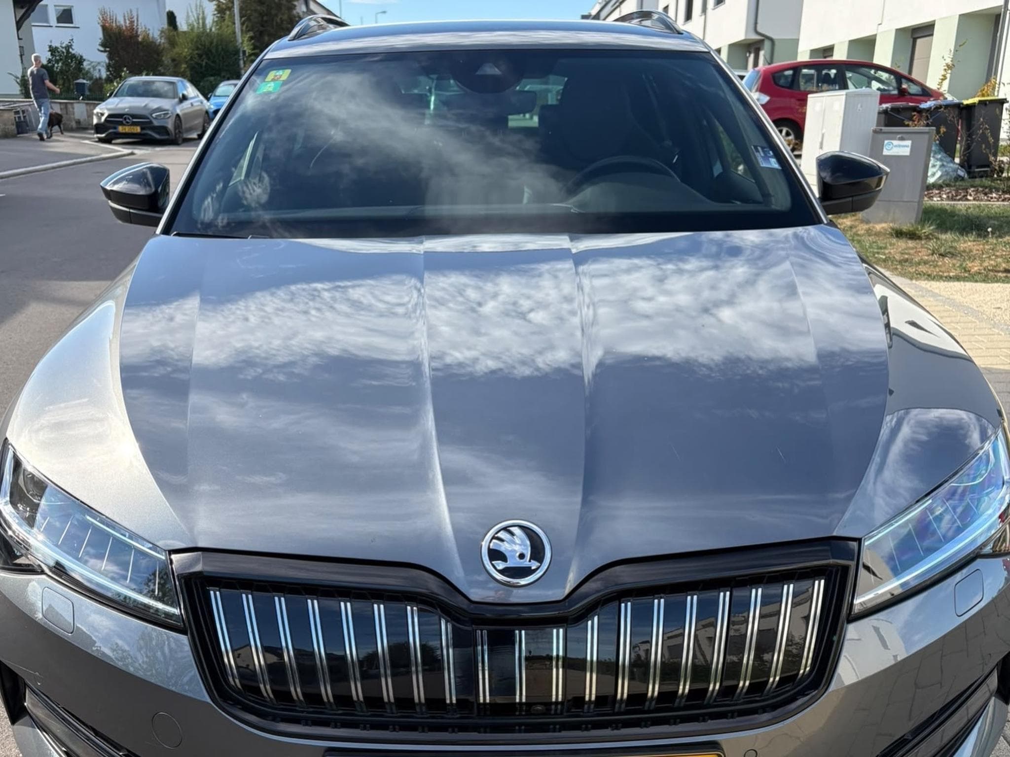Skoda Superb Sportline, iV (plug-in hybrid) (2023) - Photo 3
