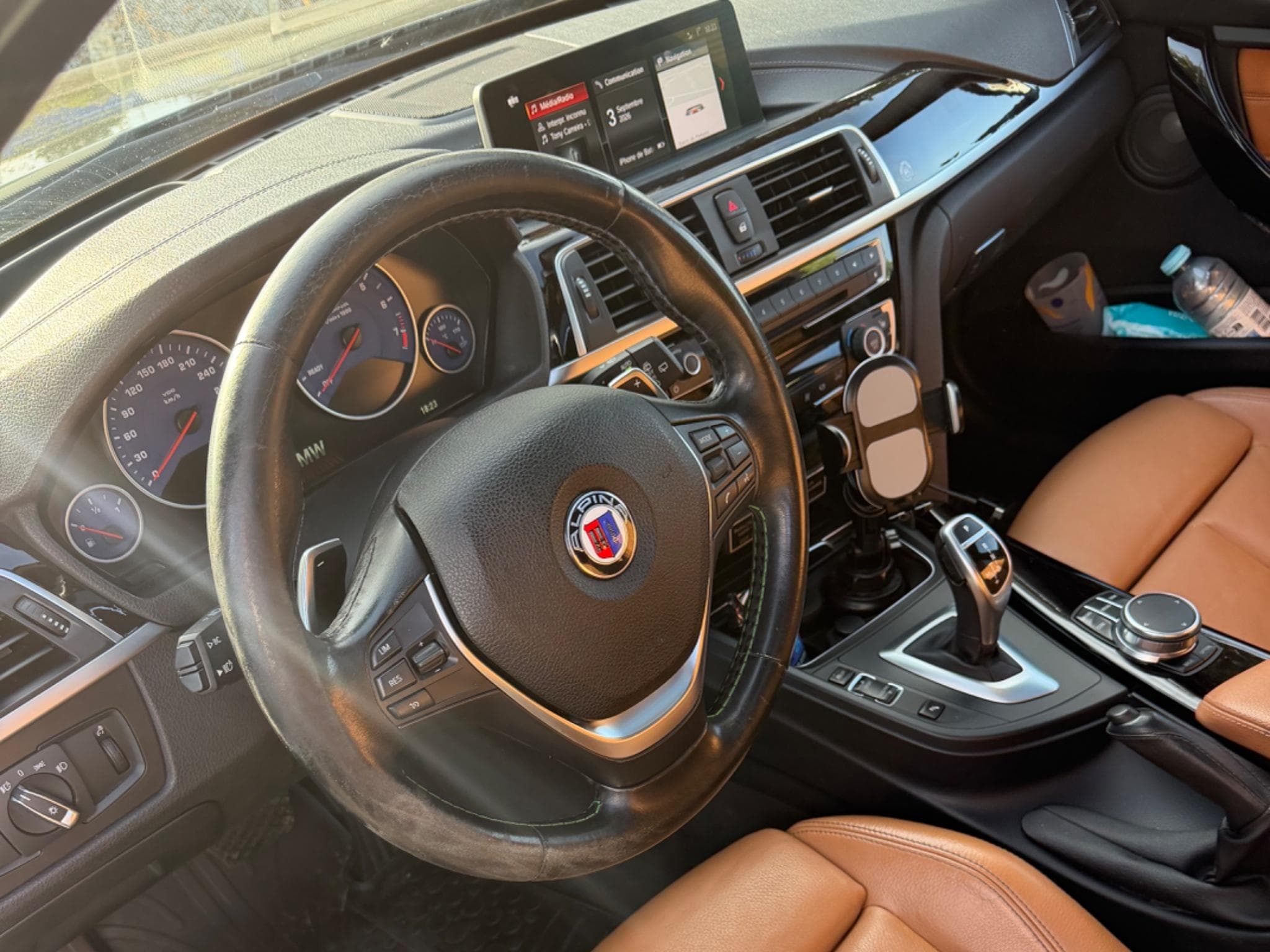 BMW Série 3 Alpina  B3s (2018) - Photo 2