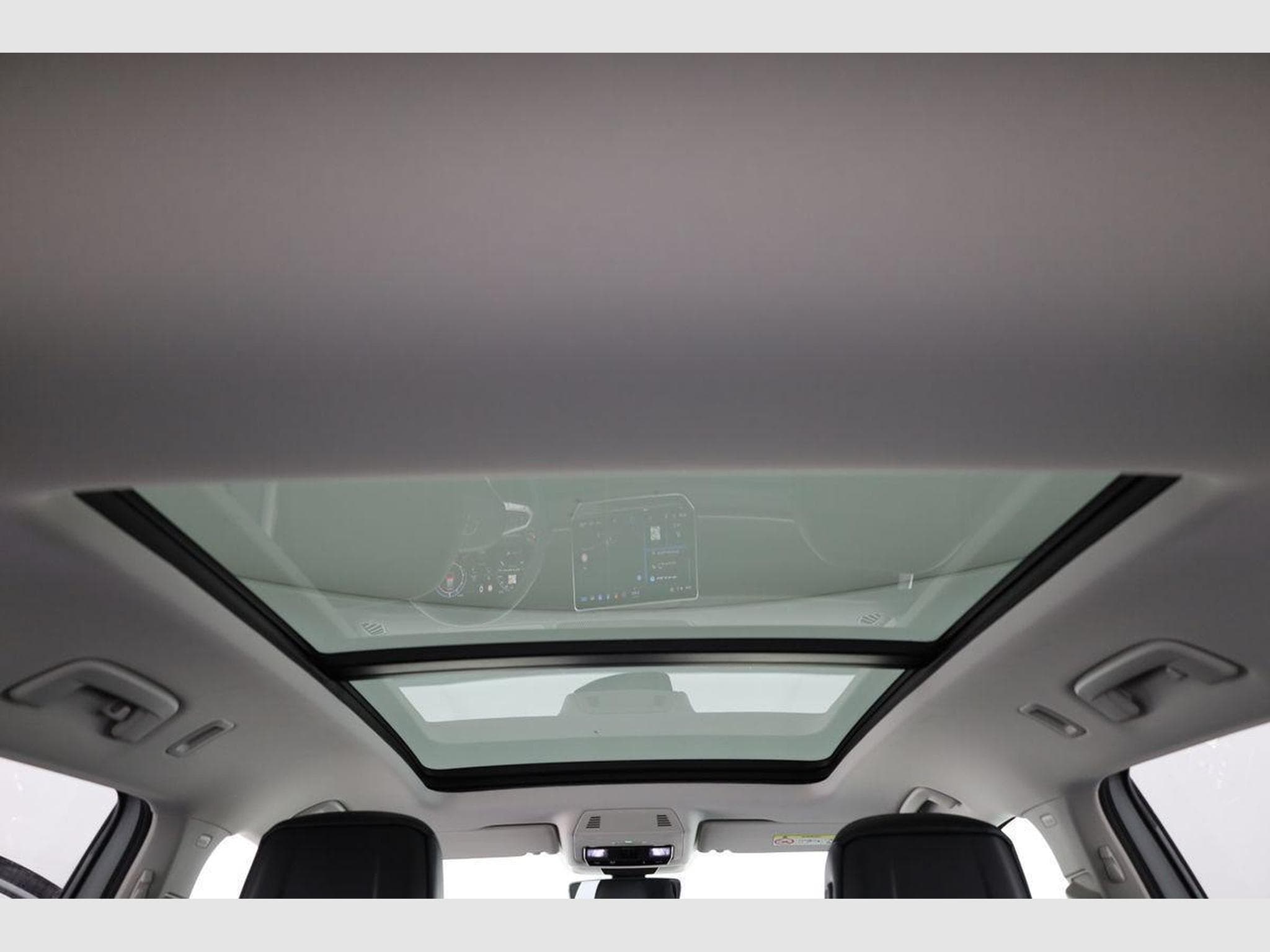 VW Tayron 1.5 TSI eHybrid 150 kW Life (2025) - Photo 14