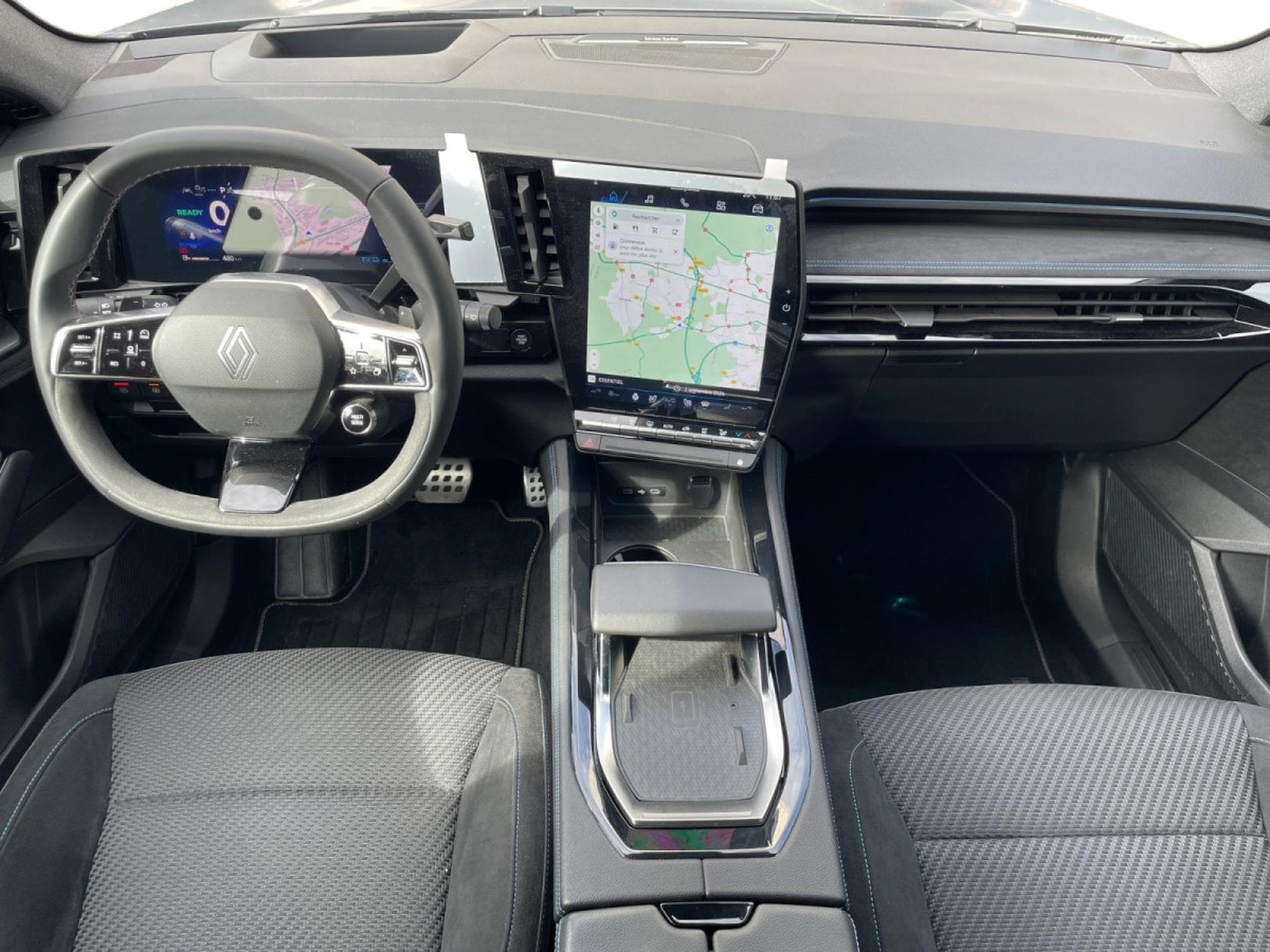 Renault Austral 1.2 E-Tech HEV Iconic Esprit Alpine 4Control (2025) - Foto 5