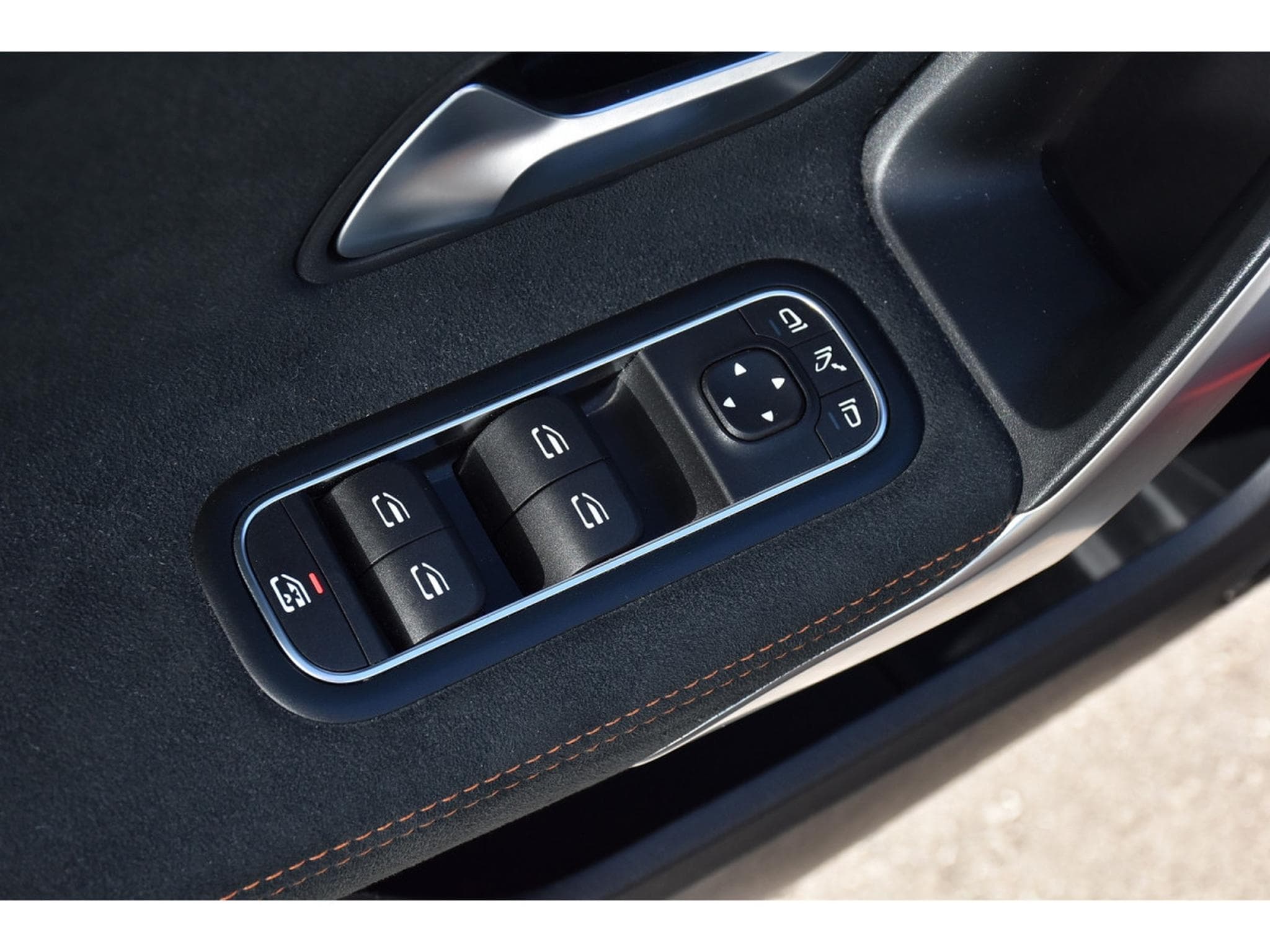 Mercedes A 45 AMG S 4Matic+ Street Style Ed. SG PERF MEMO PANO BURMESTER DISTR (2024) - Photo 22