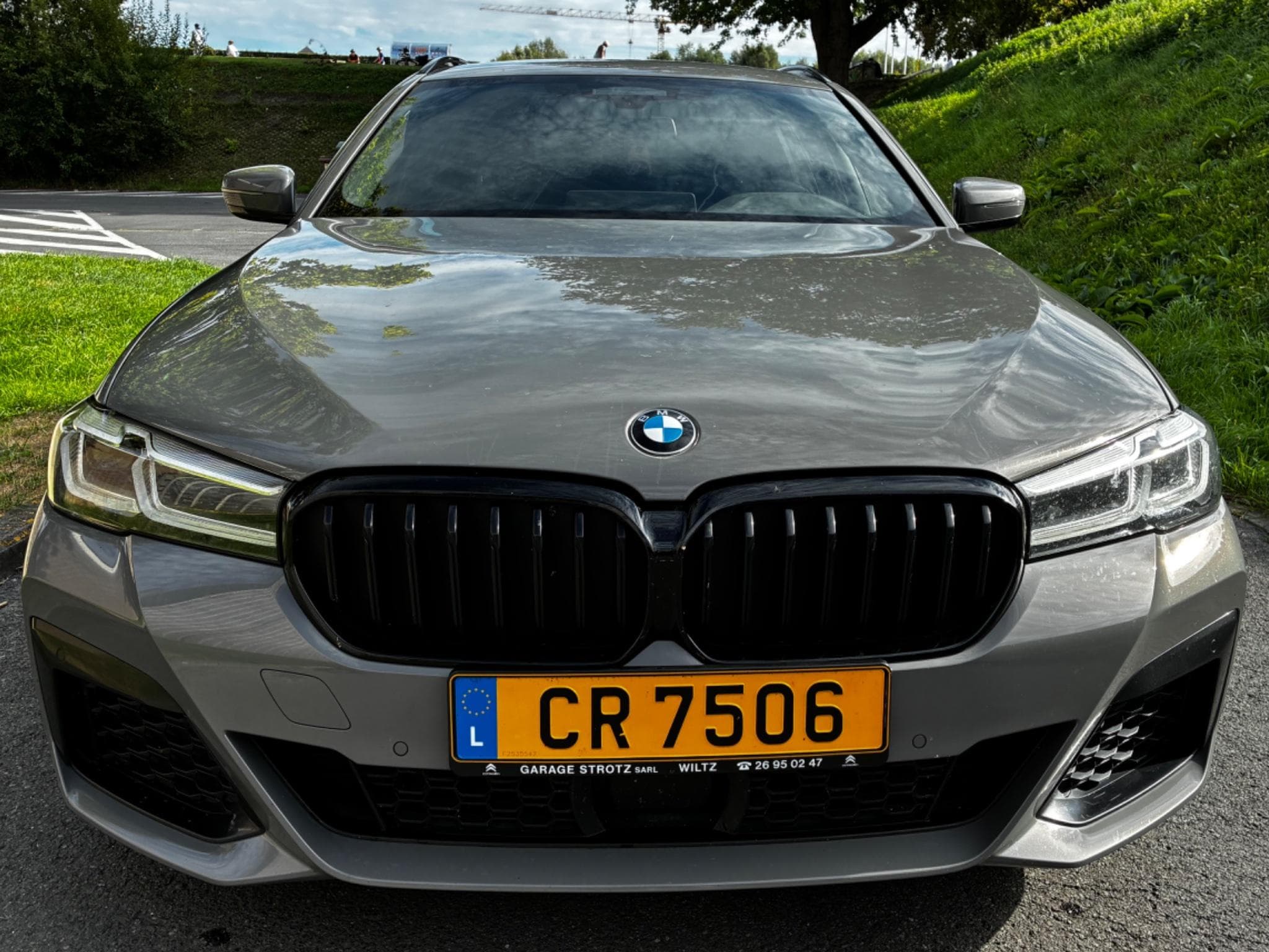 BMW 518 Pack M - Nardo Grey (origine) (2021) - Foto 3