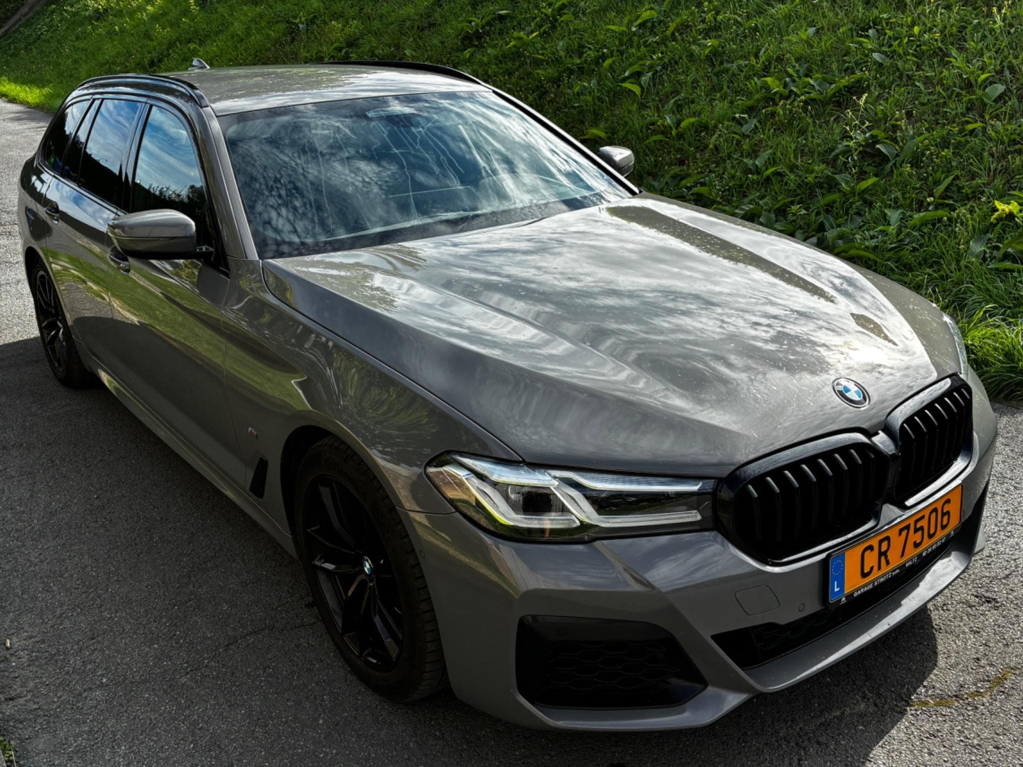 BMW 518 Pack M - Nardo Grey (origine) (2021) - Foto 4