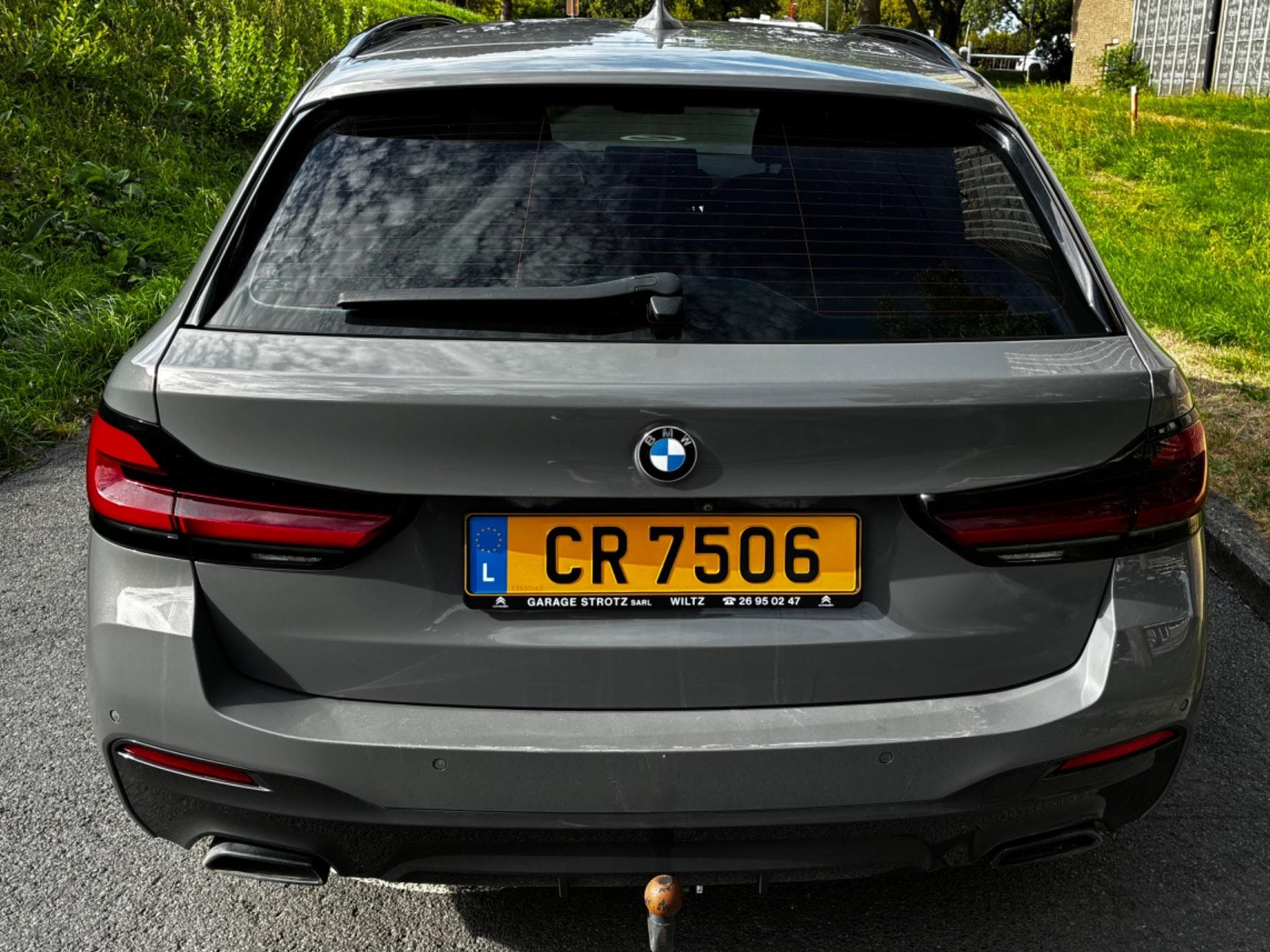BMW 518 Pack M - Nardo Grey (origine) (2021) - Foto 7