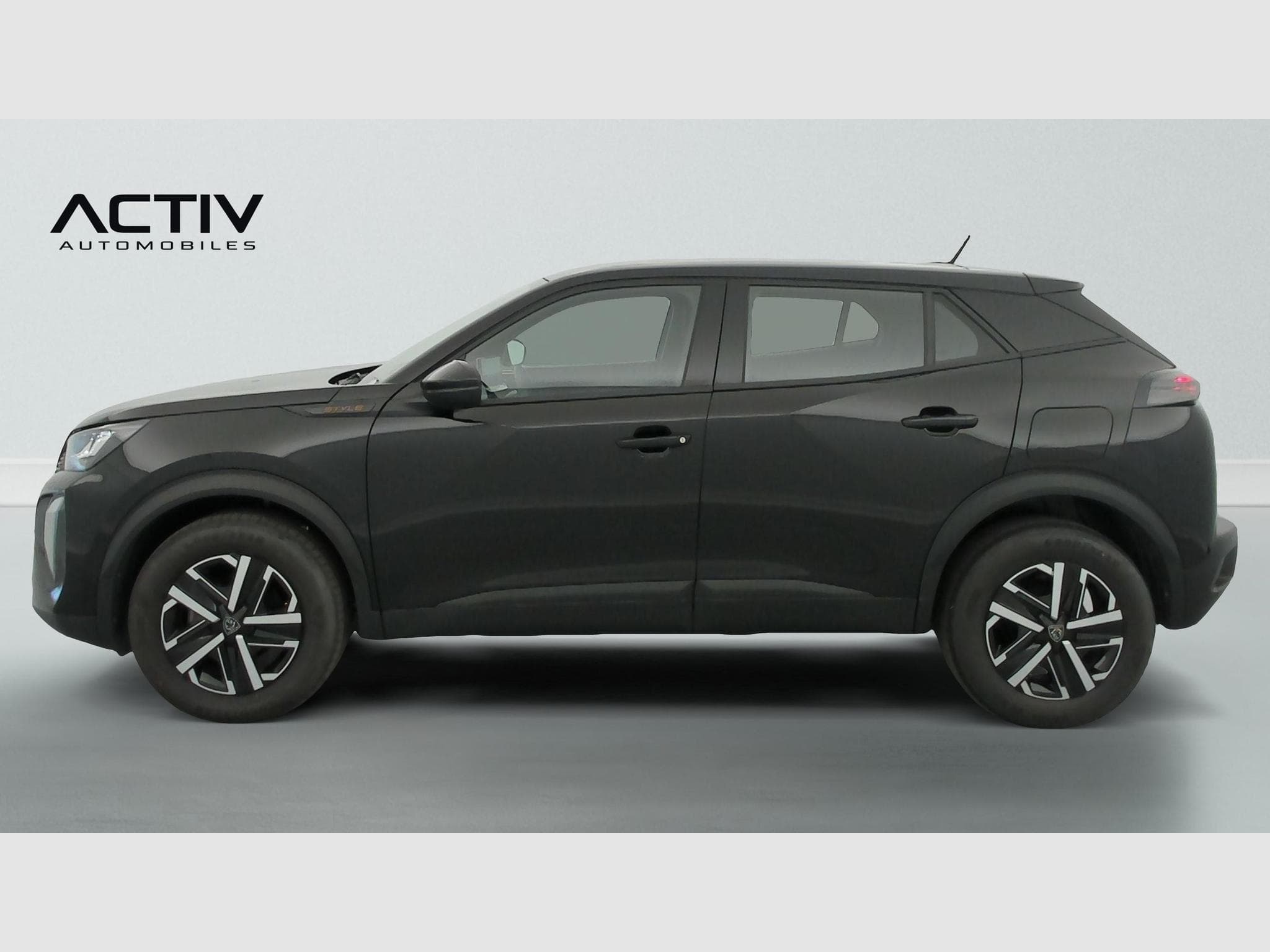 Peugeot 2008 100 S&S BVM6 Style (2025) - Photo 4