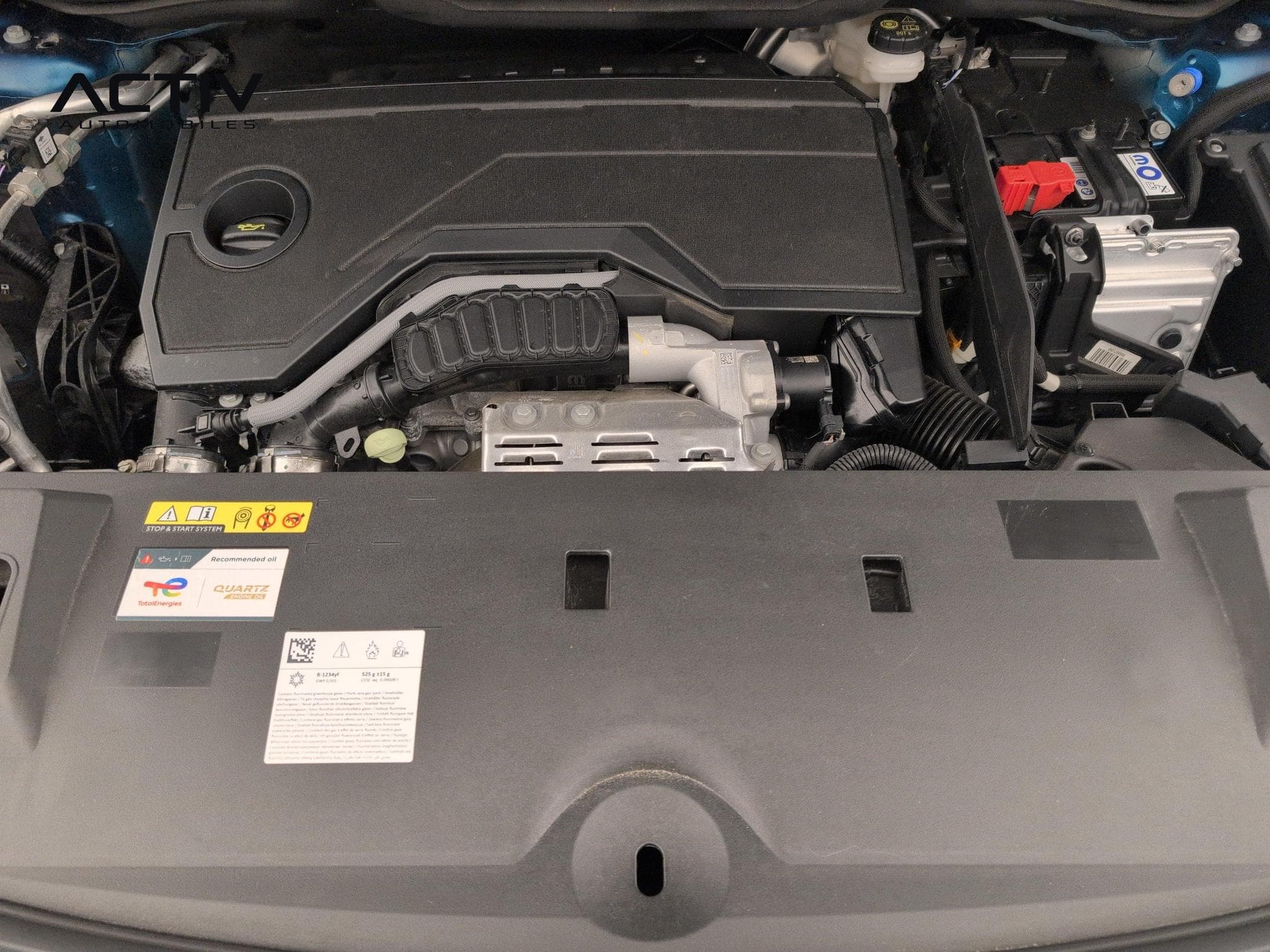 Peugeot 3008 Hybrid 145 e-DCS6 GT (2025) - Photo 22