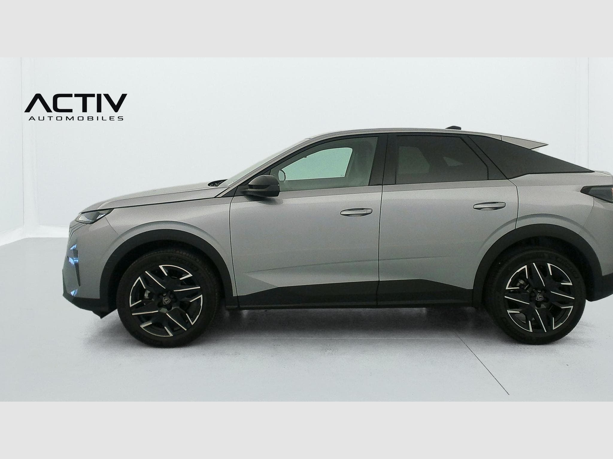 Peugeot 3008 Hybrid 145 e-DCS6 Allure (2025) - Photo 4