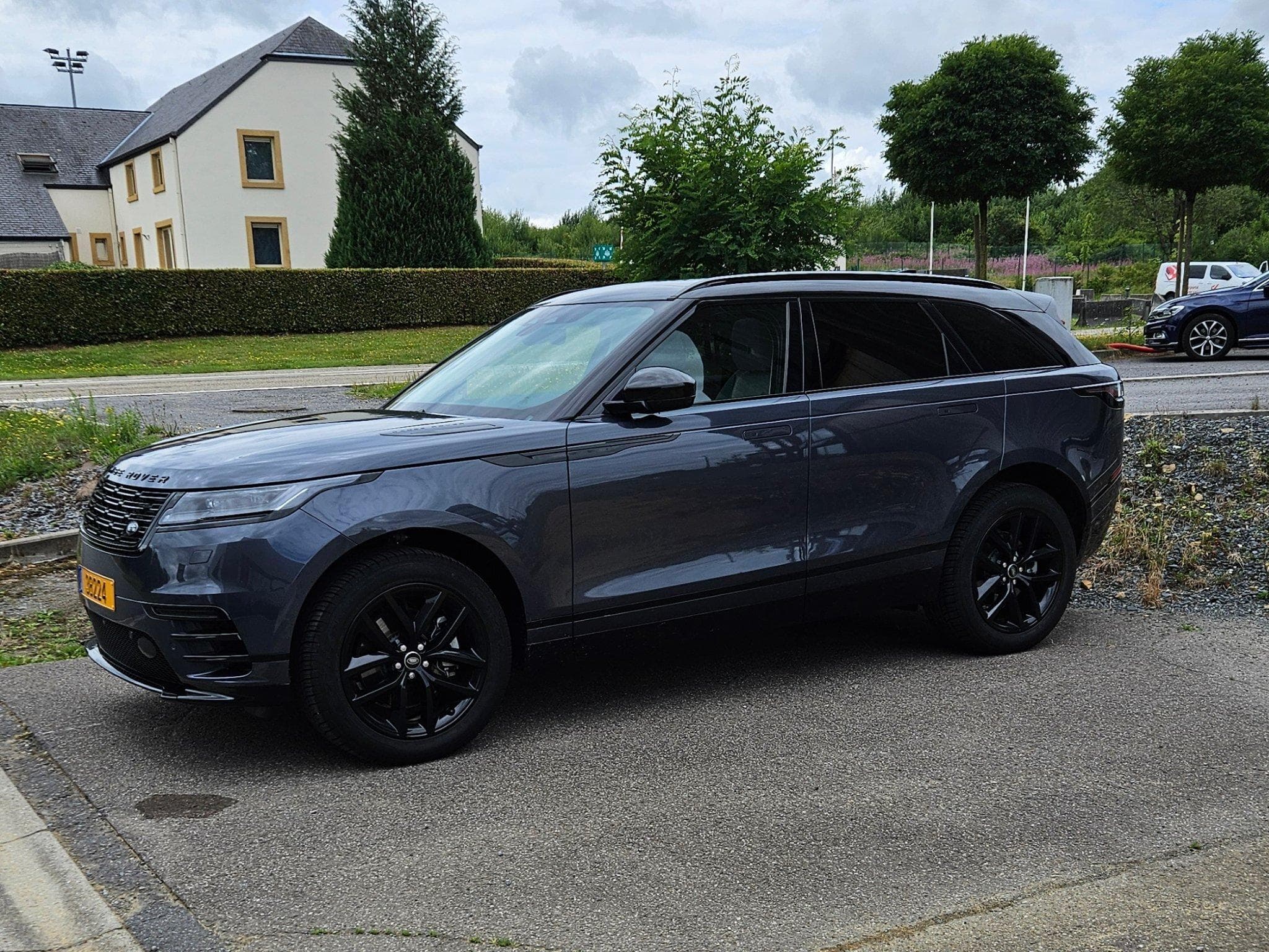 Land-Rover Range Rover Velar D200 Dynamic SE AWD (2025) - Foto 1