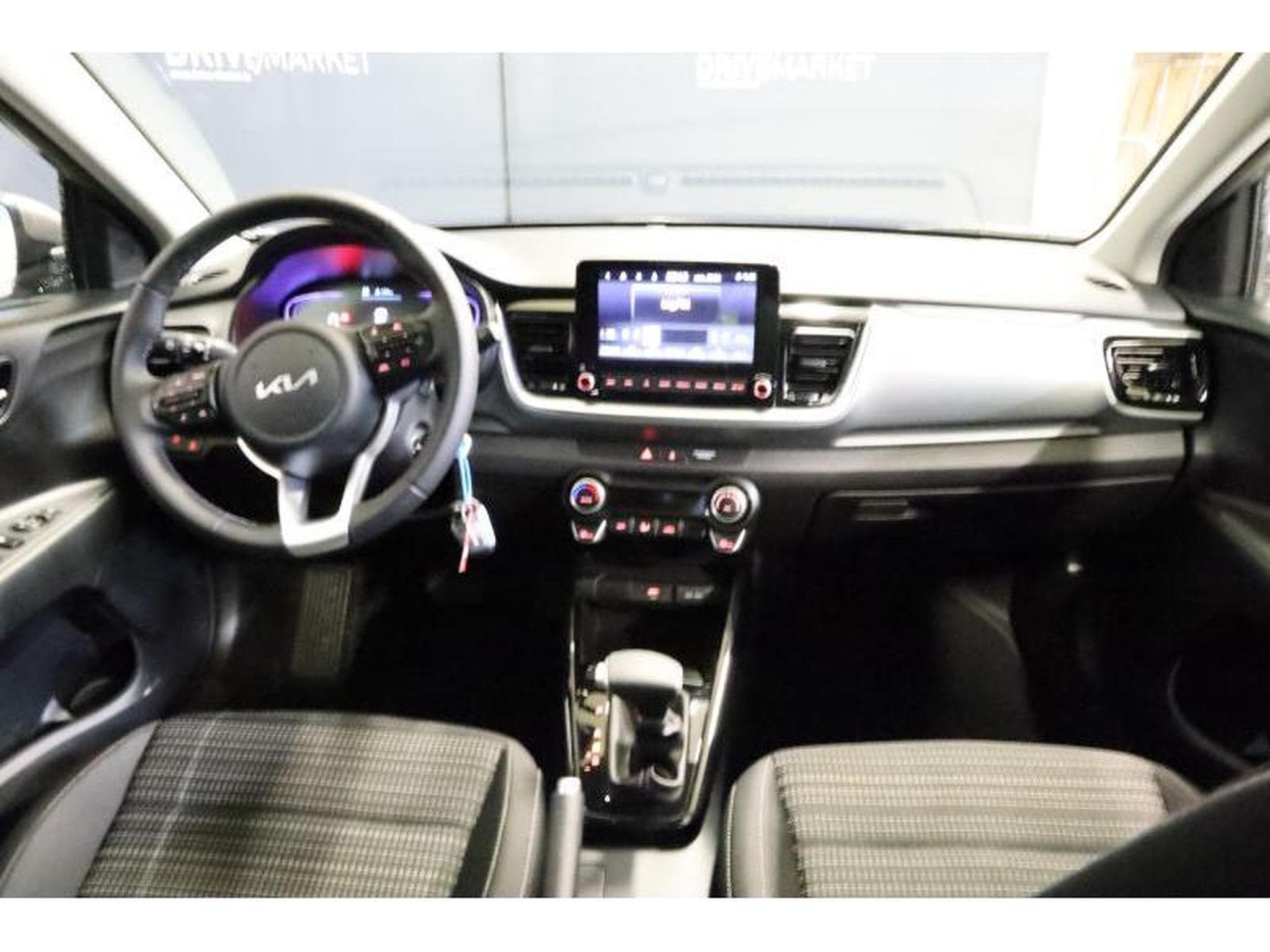 Kia Stonic MY25 (2026) - Photo 2