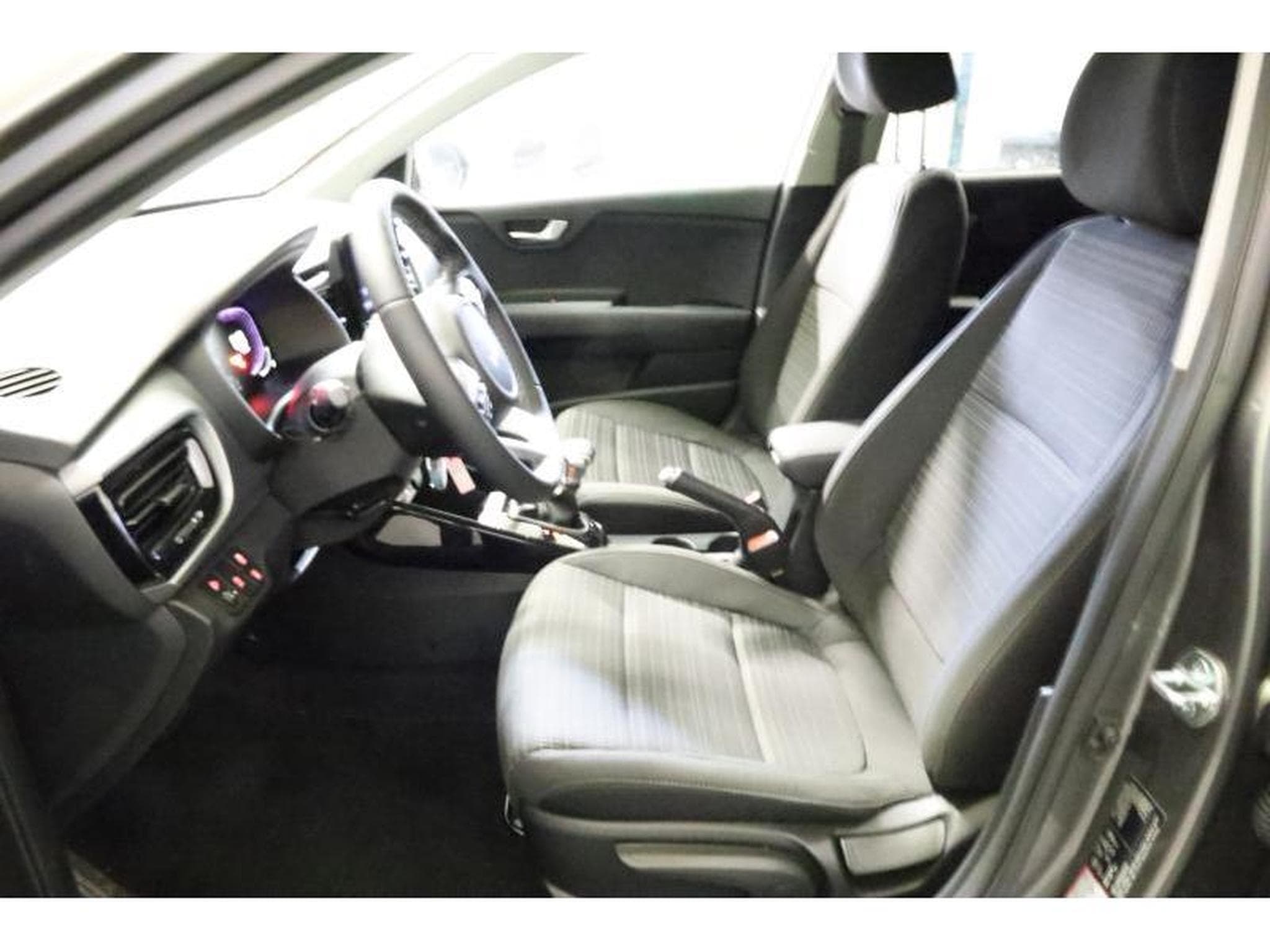 Kia Stonic MY25 (2026) - Photo 4