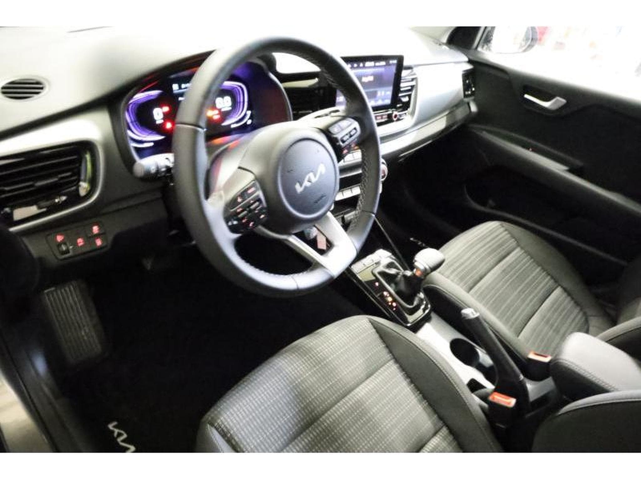 Kia Stonic MY25 (2026) - Photo 12