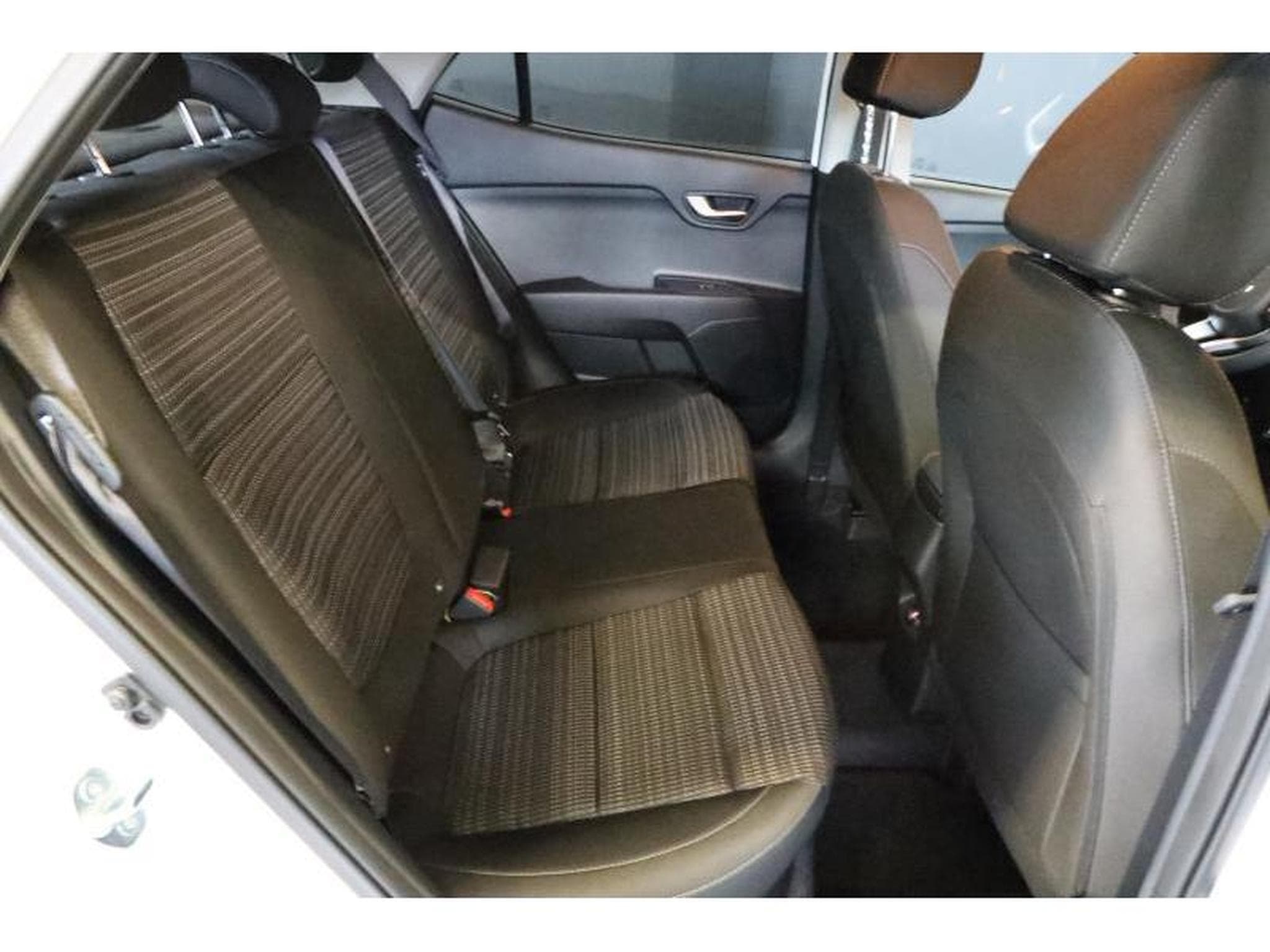 Kia Stonic MY25 (2026) - Photo 11