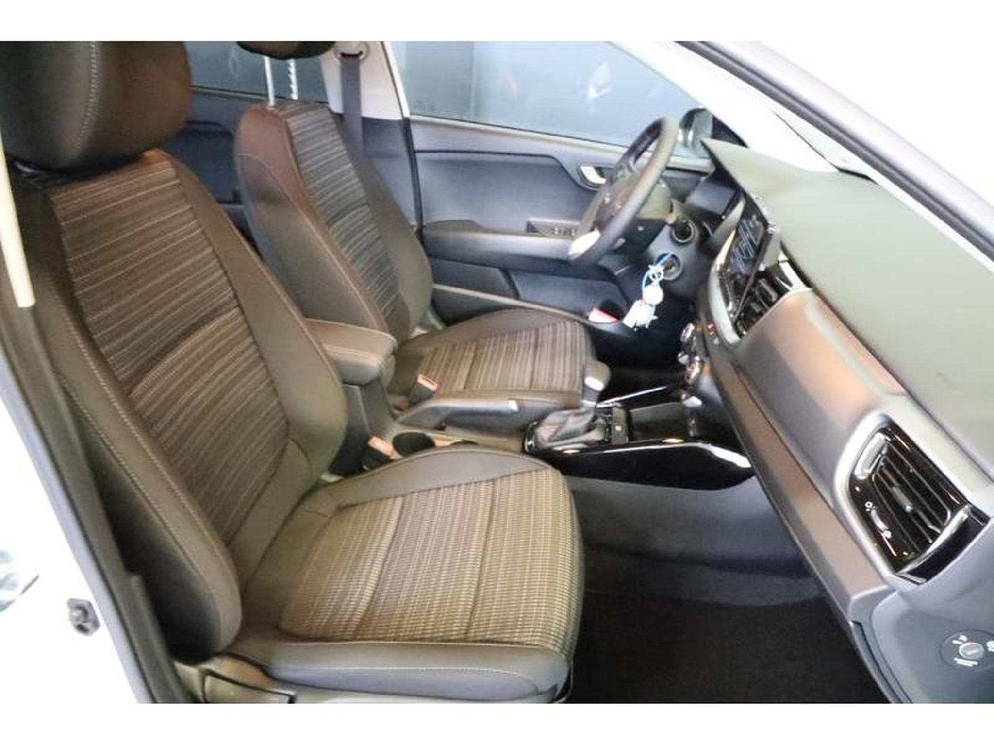 Kia Stonic MY25 (2026) - Photo 10