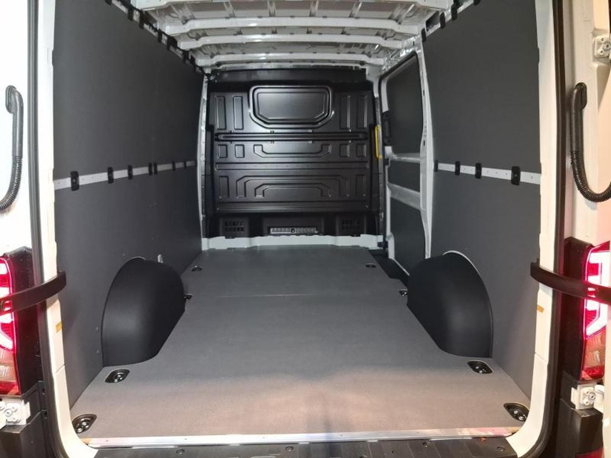VW Crafter 30 3640 (2026) - Photo 12