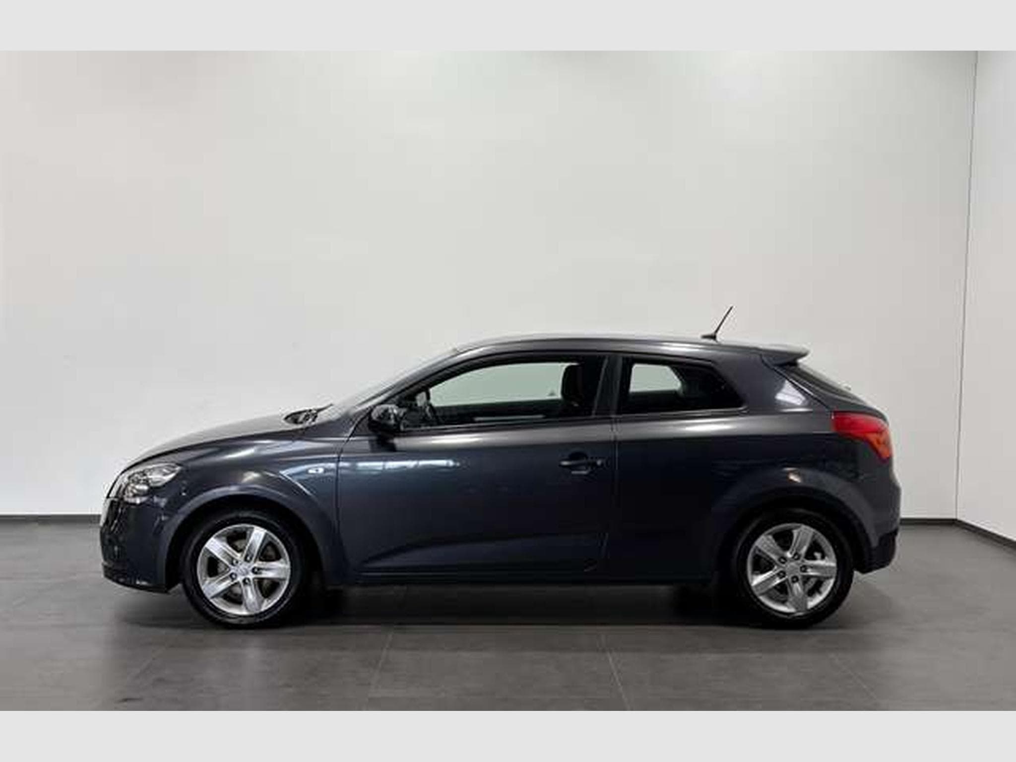 Kia Ceed 1.4 Edition 7 *3.H *Tempomat *Navi (2013) - Photo 3