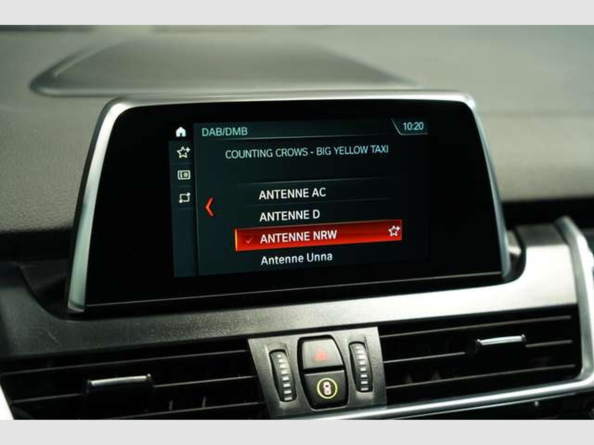 BMW 225 xe Sport Line 1.Hand *MwSt*PDC (2020) - Photo 28