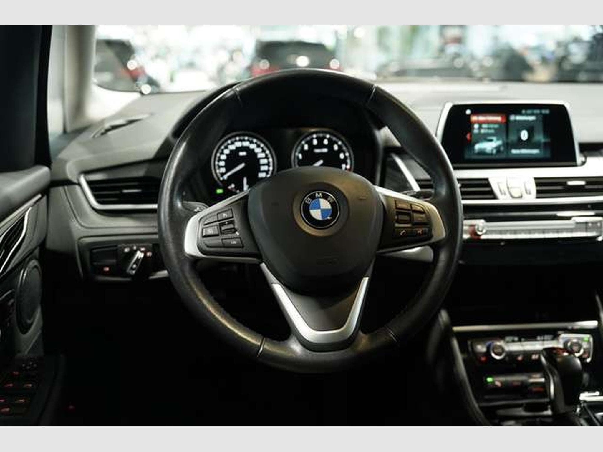 BMW 225 xe Sport Line 1.Hand *MwSt*PDC (2020) - Photo 31