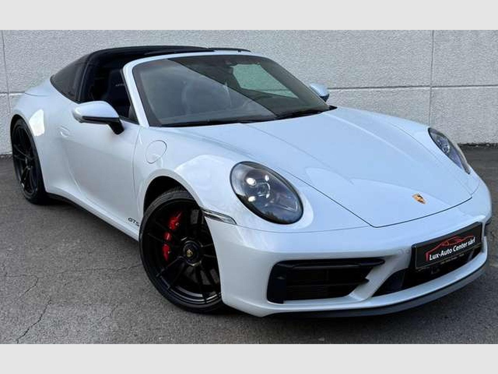 Porsche 911 Targa 4 GTS 3.0 Bi-Turbo PDK (2024) - Photo 2