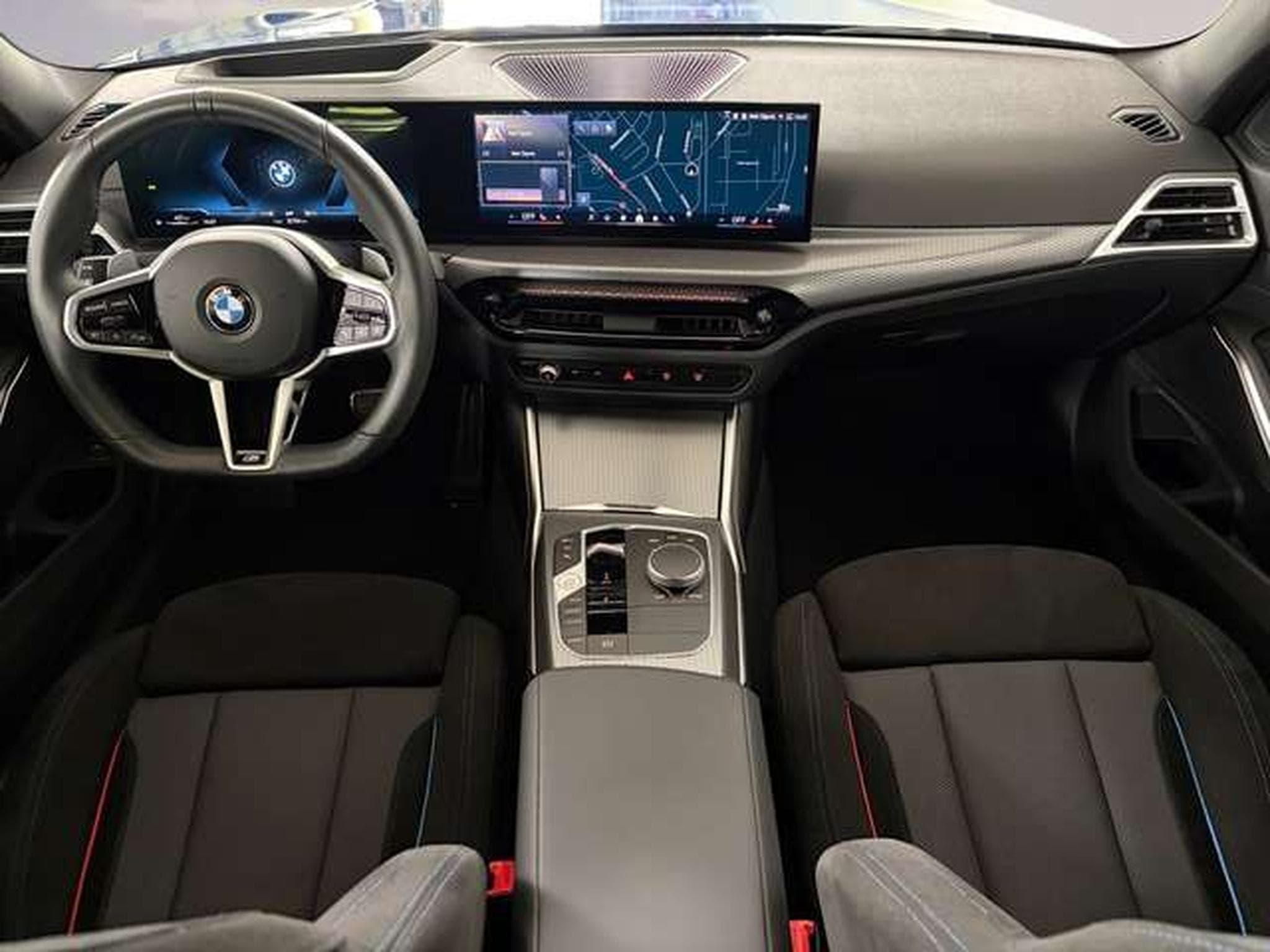BMW 320 d xDrive Head-Up HiFi DAB LED RFK Shz (2025) - Foto 6