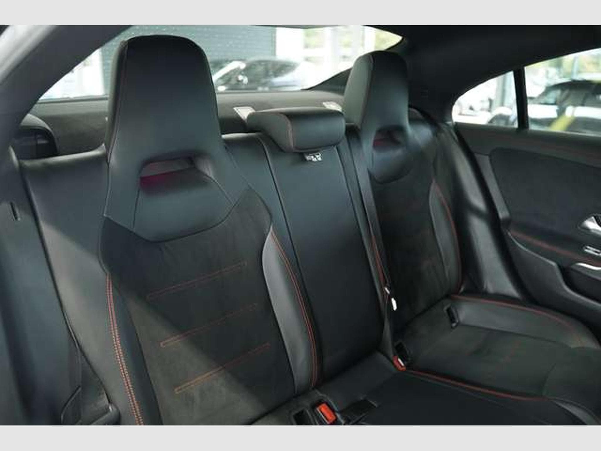 Mercedes CLA 200 Limousine AMG Line *Pano*360°*Night (2019) - Photo 21
