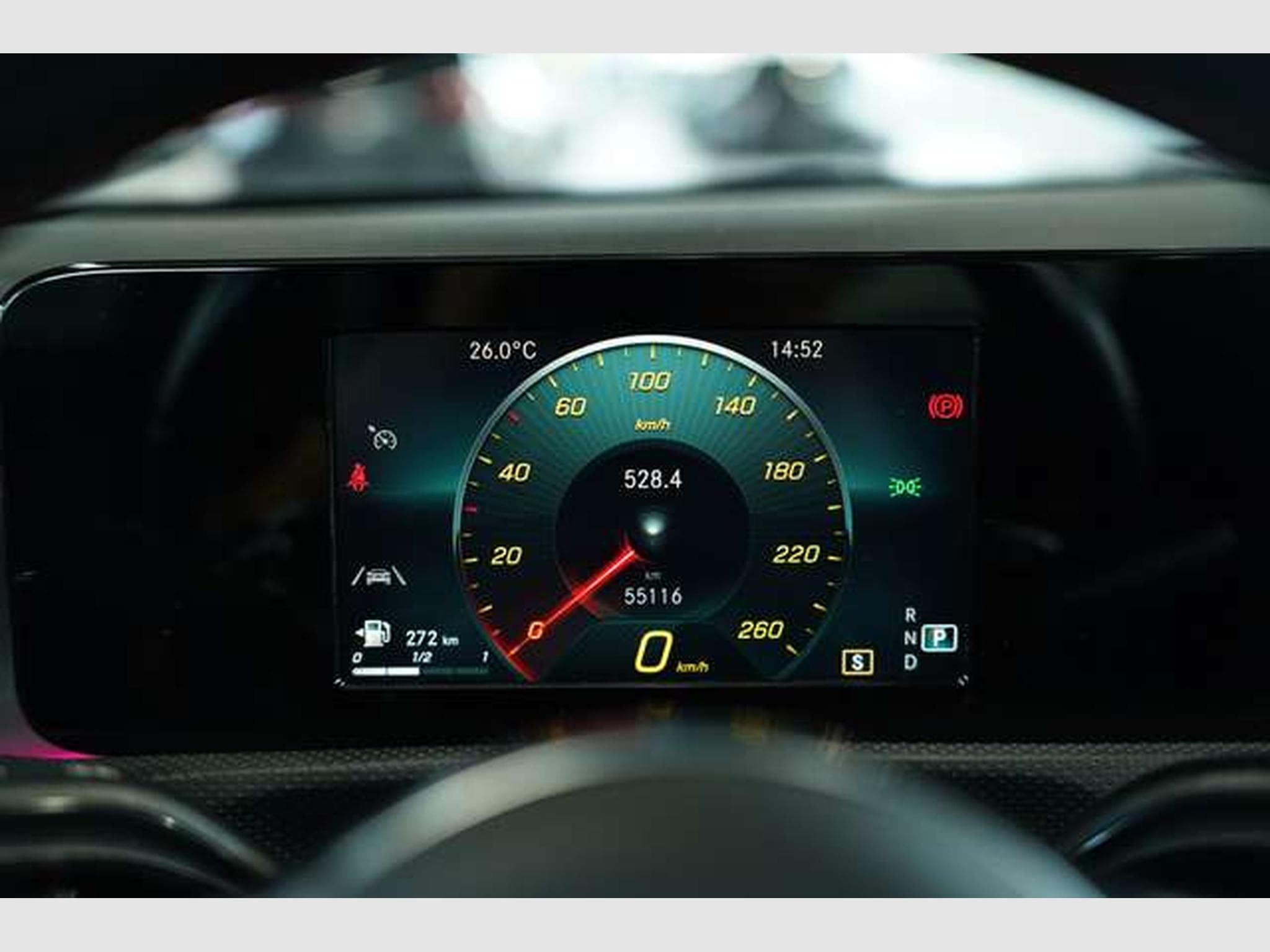 Mercedes CLA 200 Limousine AMG Line *Pano*360°*Night (2019) - Photo 37