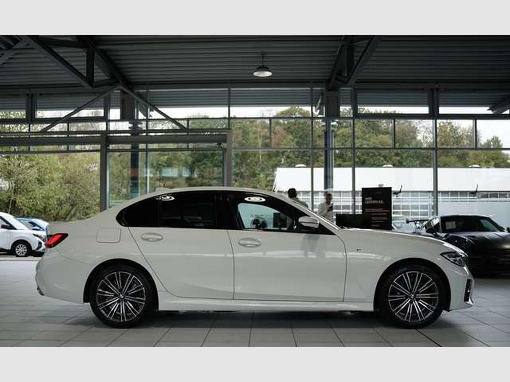 BMW 330 e Limousine M Sport *LiveCockpit *Alcantara (2020) - Foto 6