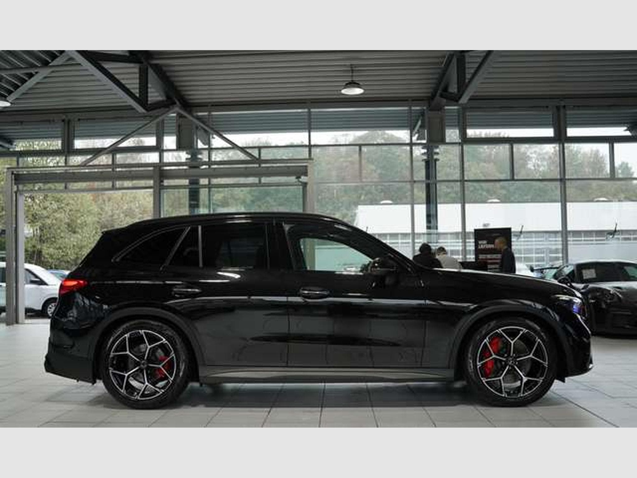 Mercedes GLC 300 d 4M AMG Line *20 *Pano *Night *AHK (2023) - Photo 6