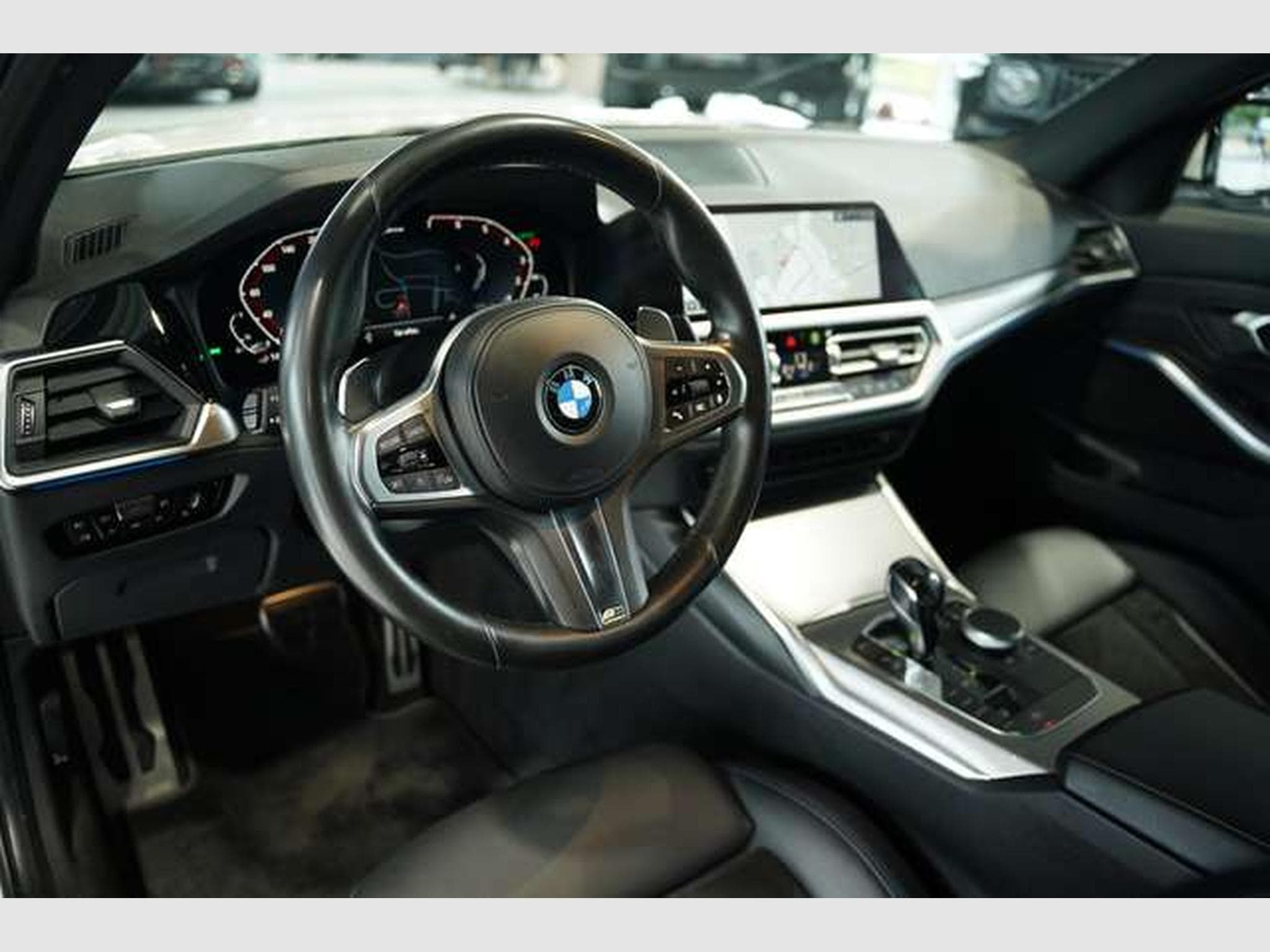 BMW 330 e Limousine M Sport *LiveCockpit *Alcantara (2020) - Foto 24