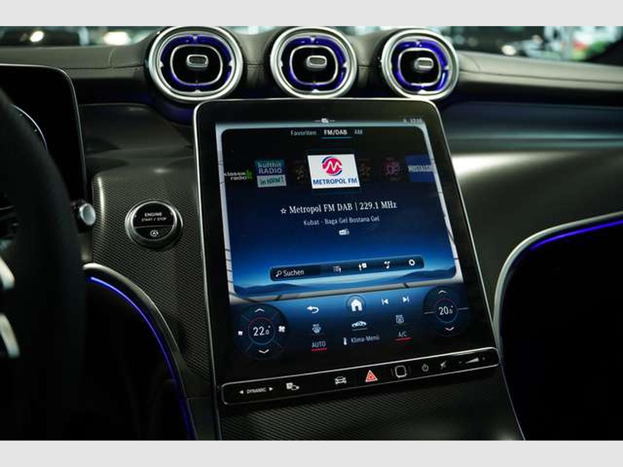 Mercedes GLC 300 d 4M AMG Line *20 *Pano *Night *AHK (2023) - Photo 35