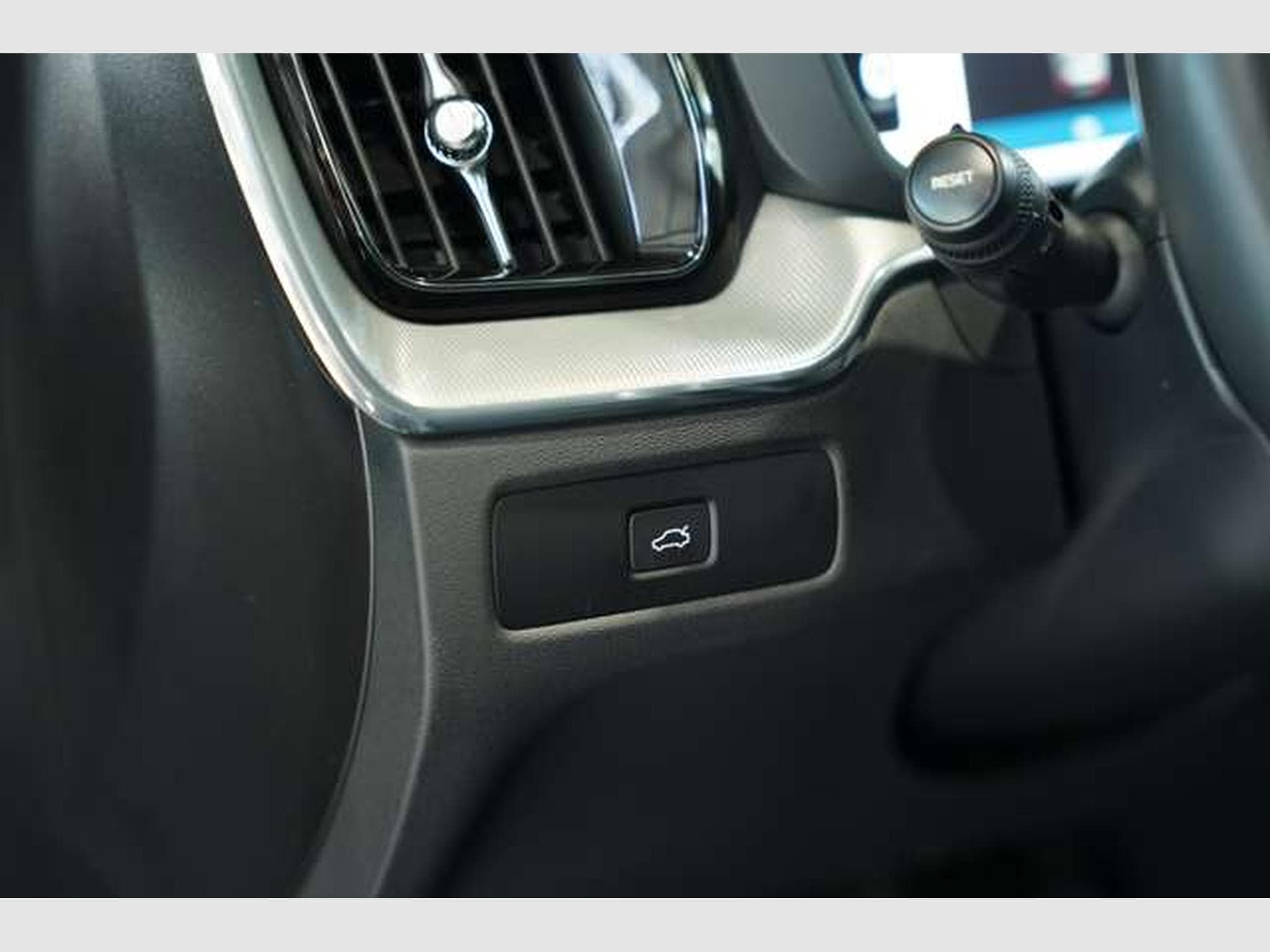 Volvo XC60 Inspriction 4WD *1.Hand *Digital *GSD *360 (2022) - Foto 26