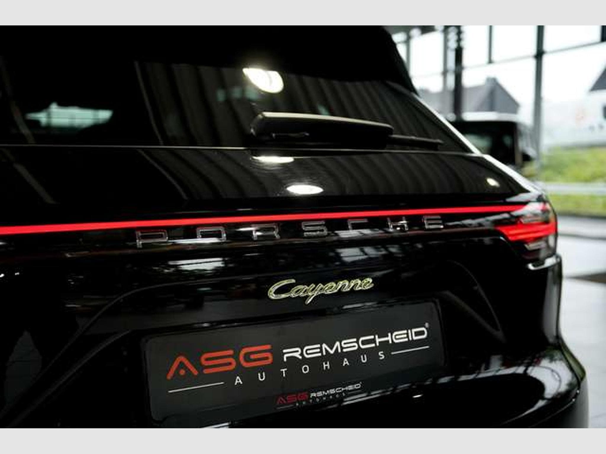 Porsche Cayenne E-Hybrid 1.H *21 *Chrono*BOSE*Pano*LUFT (2021) - Photo 12