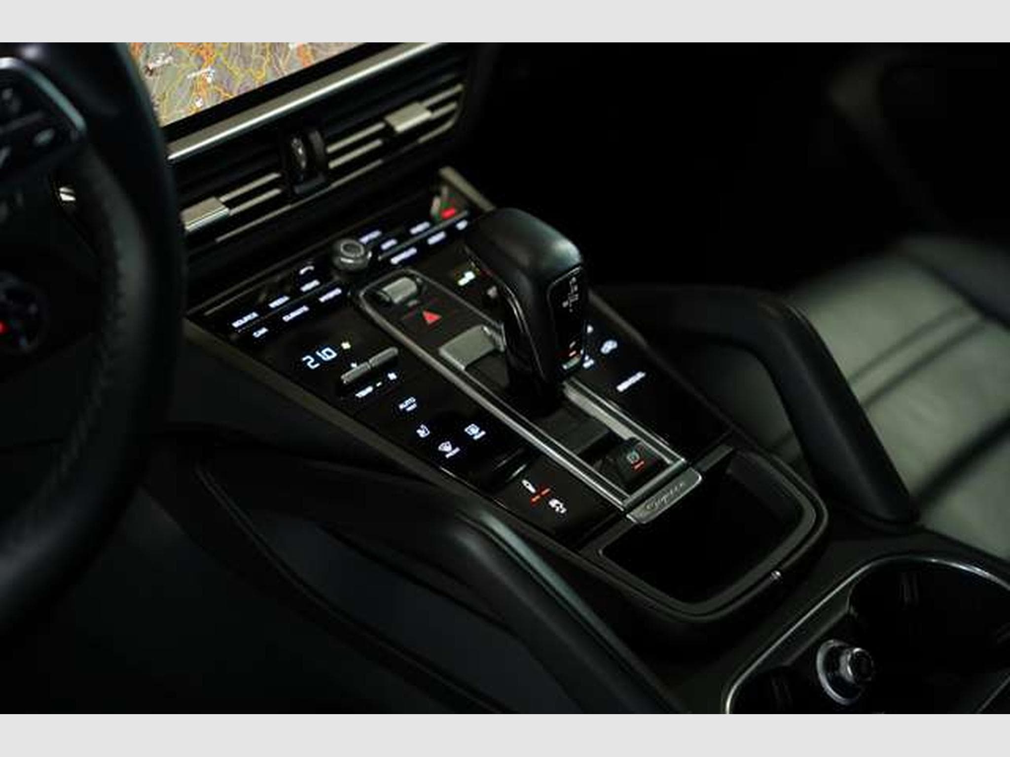 Porsche Cayenne E-Hybrid 1.H *21 *Chrono*BOSE*Pano*LUFT (2021) - Photo 28