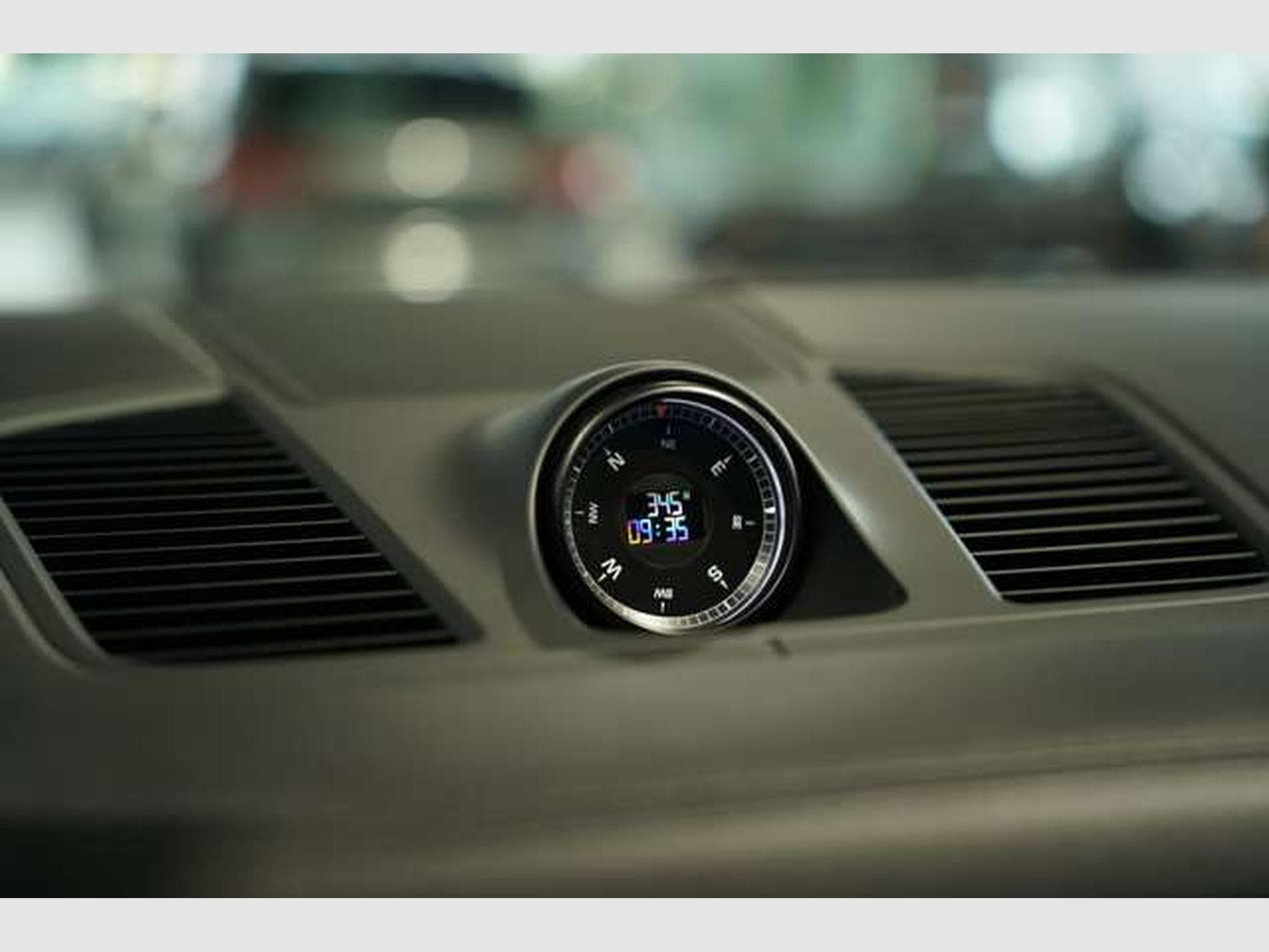 Porsche Cayenne E-Hybrid 1.H *21 *Chrono*BOSE*Pano*LUFT (2021) - Photo 31