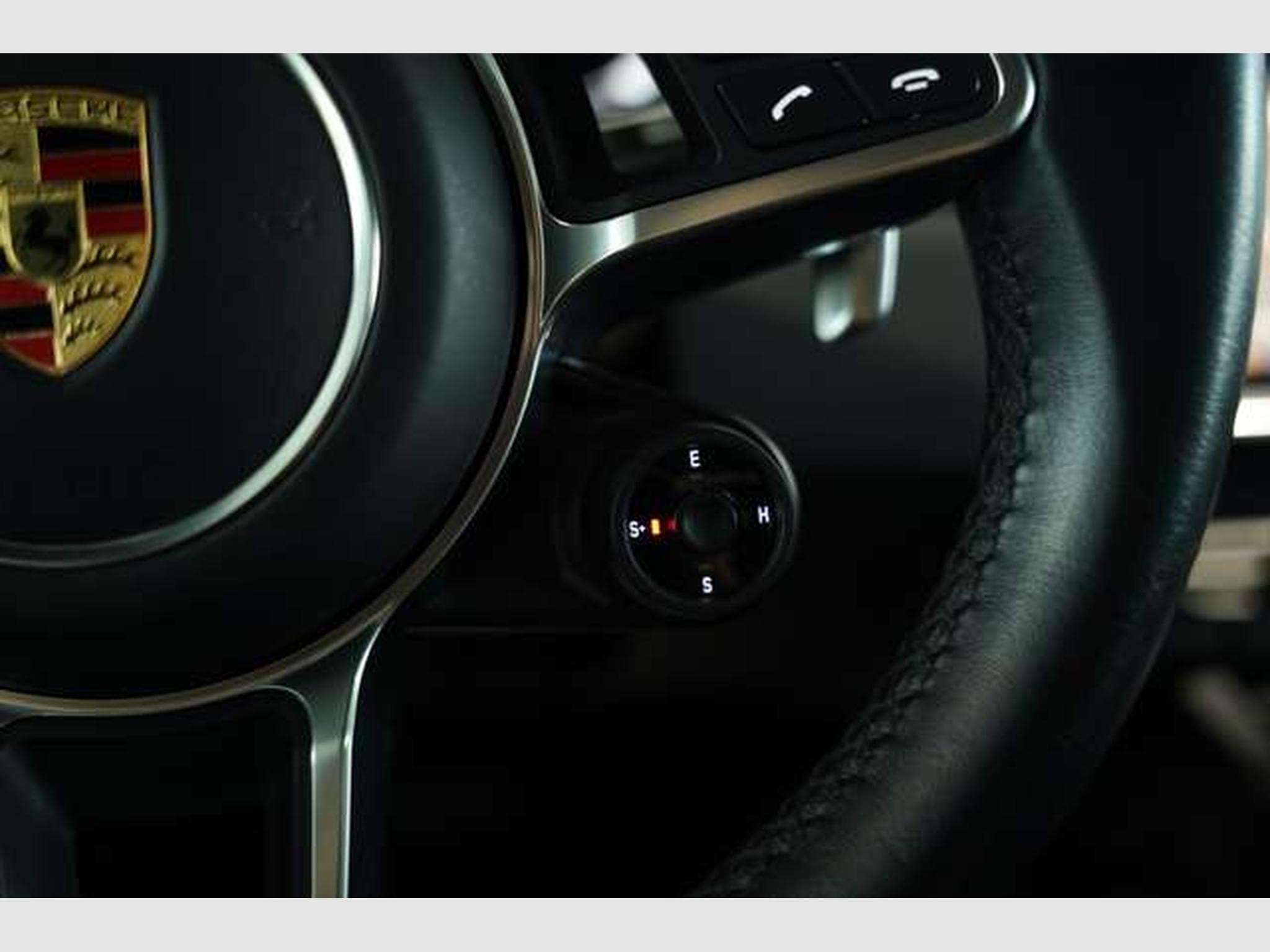 Porsche Cayenne E-Hybrid 1.H *21 *Chrono*BOSE*Pano*LUFT (2021) - Photo 37