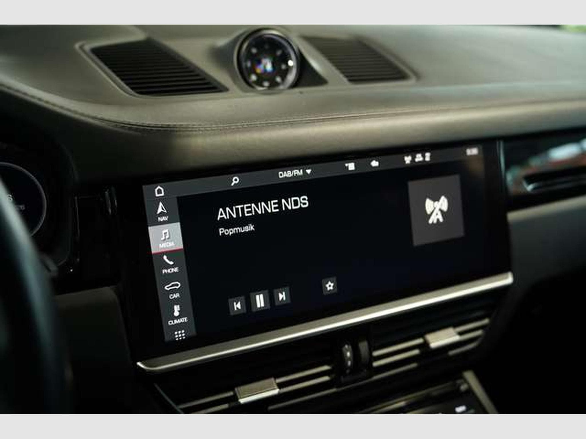 Porsche Cayenne E-Hybrid 1.H *21 *Chrono*BOSE*Pano*LUFT (2021) - Photo 34