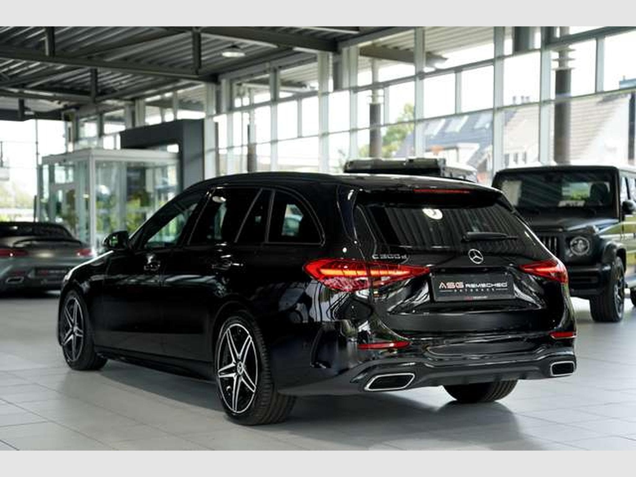 Mercedes C 300 d T AMG Line *Night *ACC *Kamera *Digital (2021) - Photo 10
