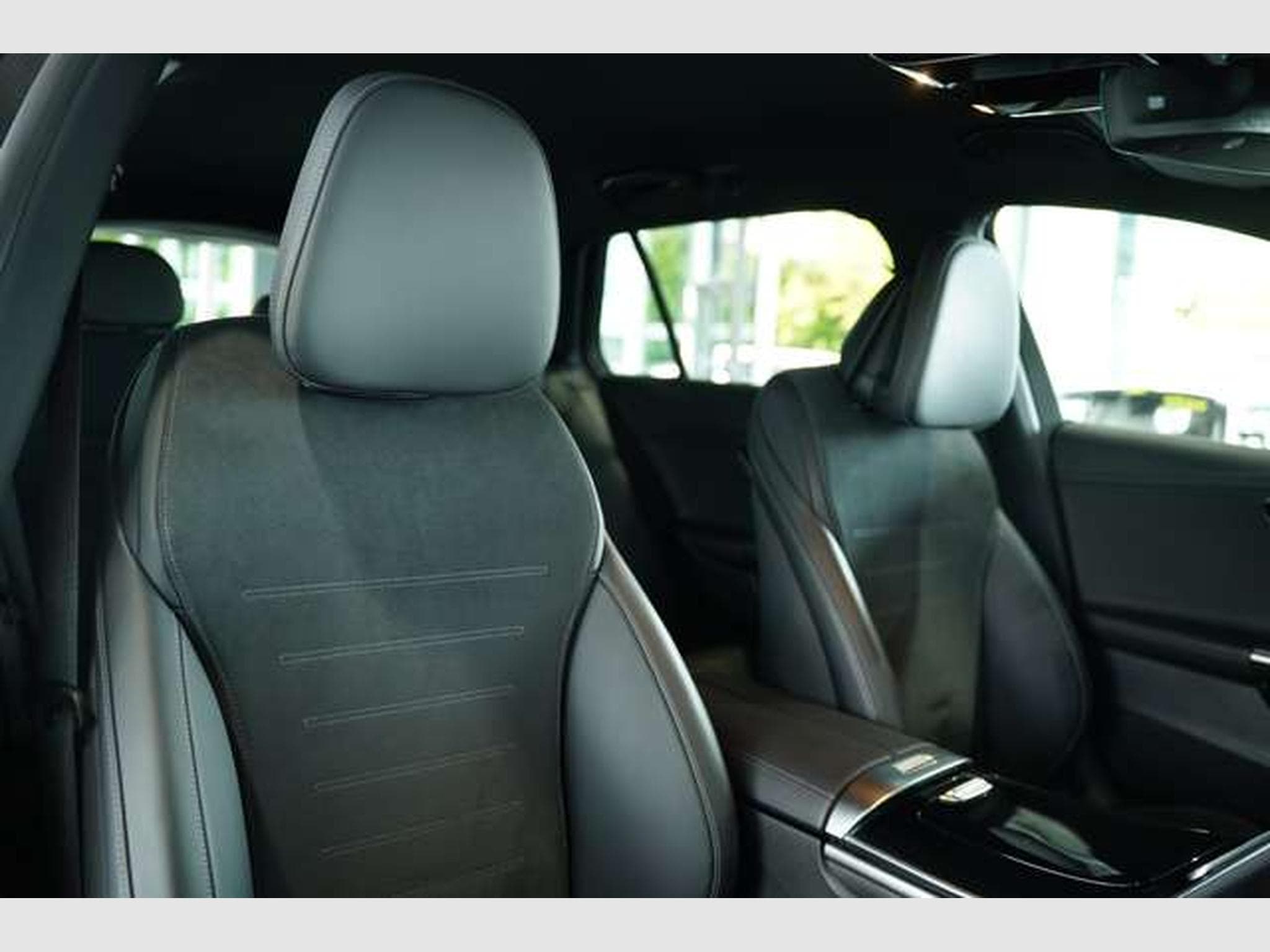 Mercedes C 300 d T AMG Line *Night *ACC *Kamera *Digital (2021) - Photo 16