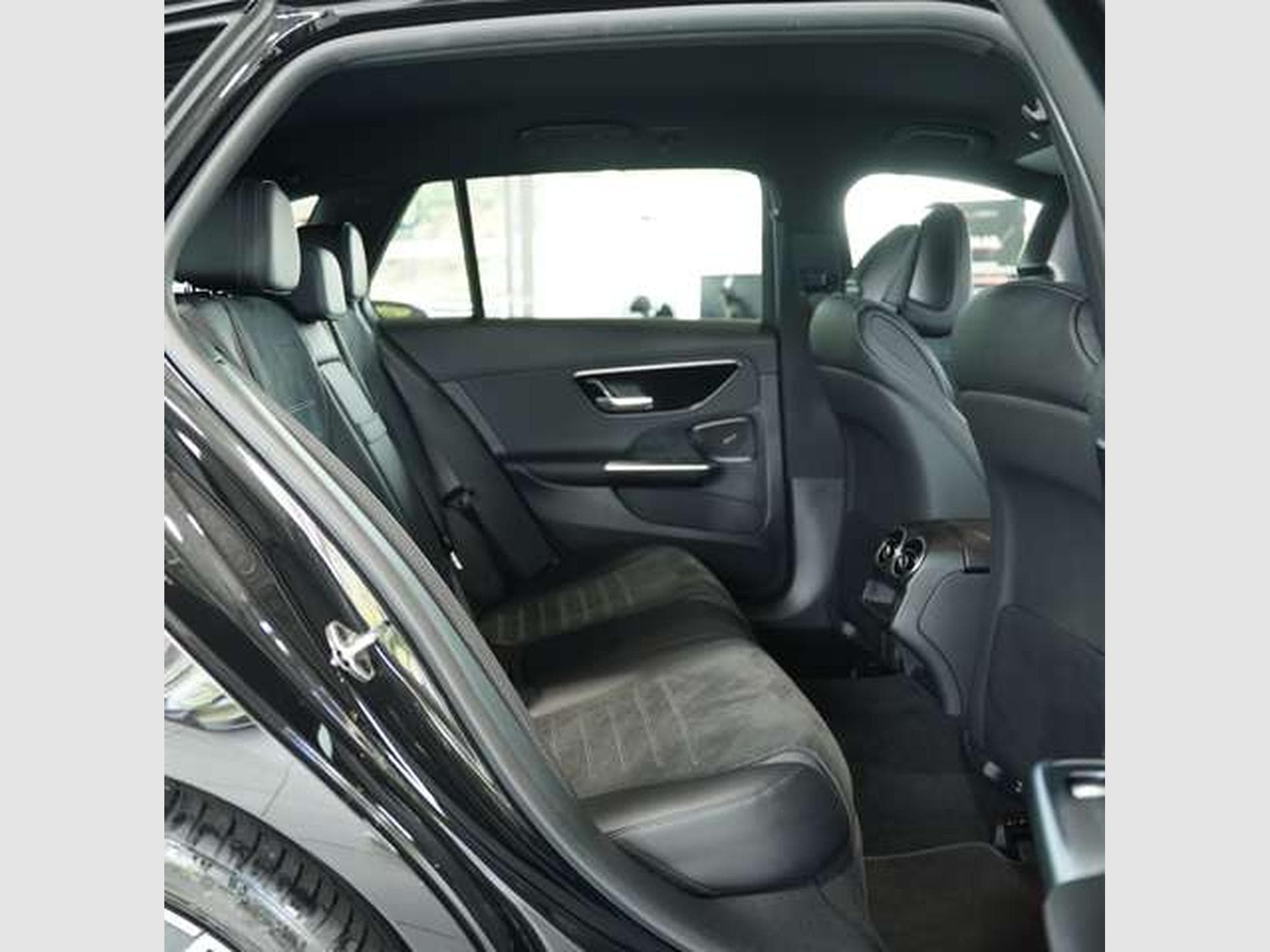 Mercedes C 300 d T AMG Line *Night *ACC *Kamera *Digital (2021) - Photo 21