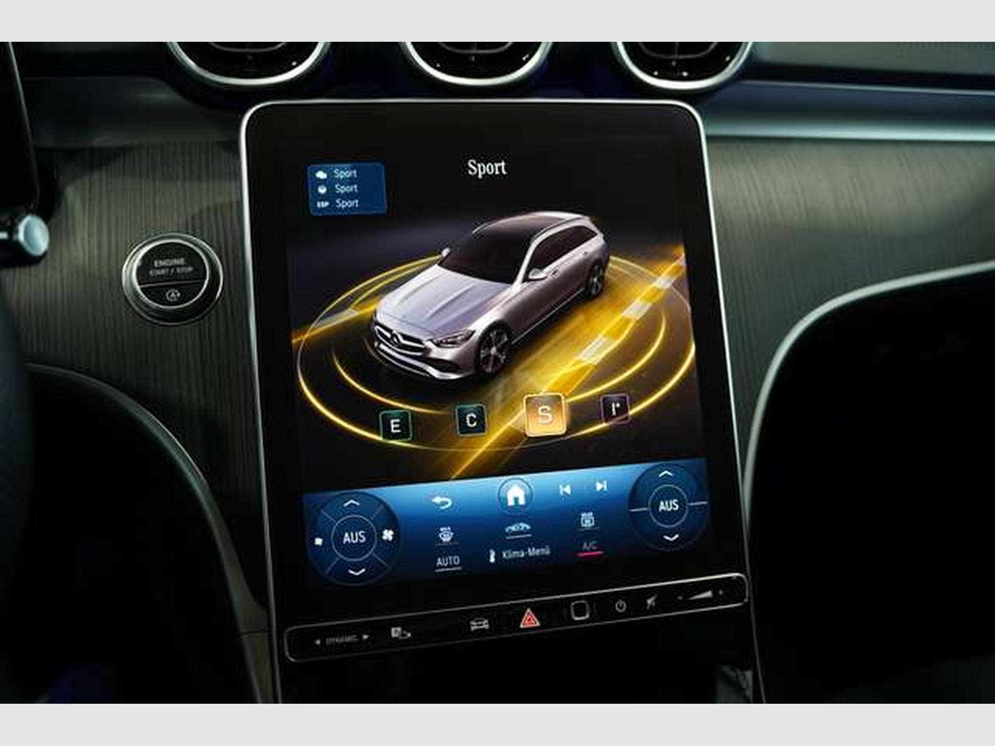 Mercedes C 300 d T AMG Line *Night *ACC *Kamera *Digital (2021) - Photo 37