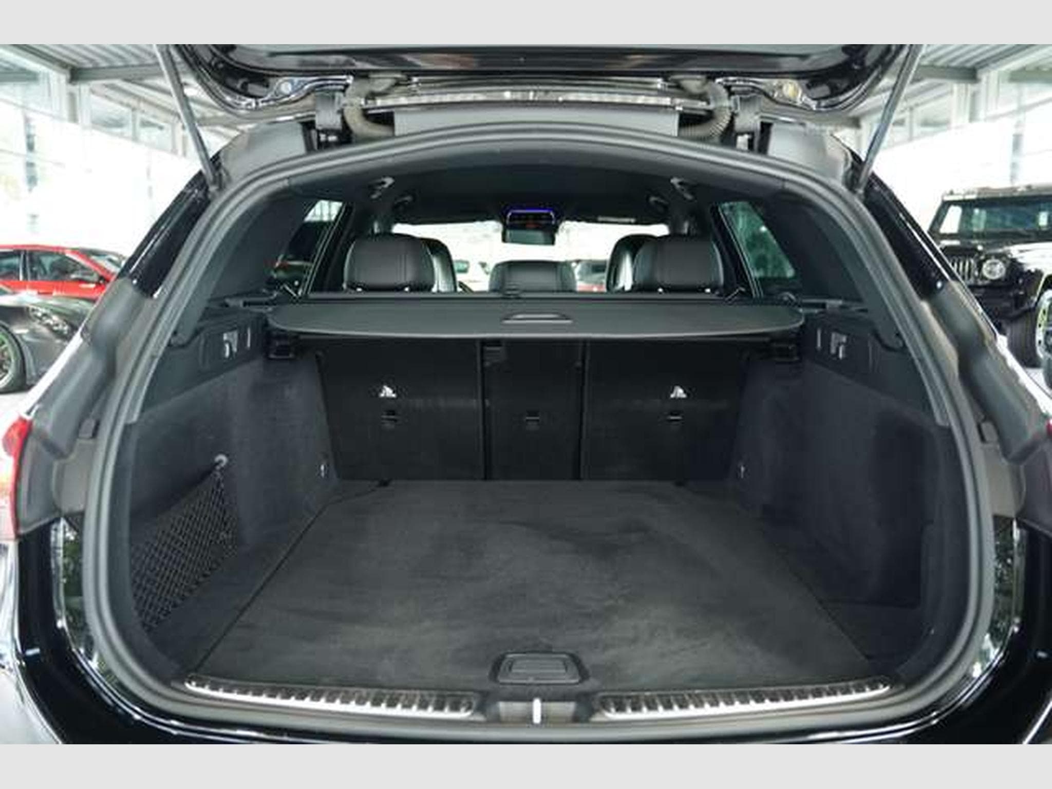 Mercedes C 300 d T AMG Line *Night *ACC *Kamera *Digital (2021) - Photo 41