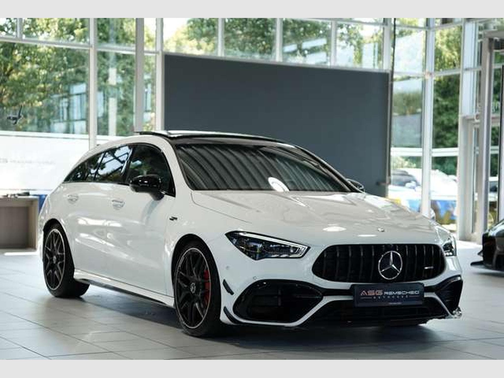 Mercedes CLA 45 AMG S 4M 2.H *19 *Schale (2025) - Foto 6