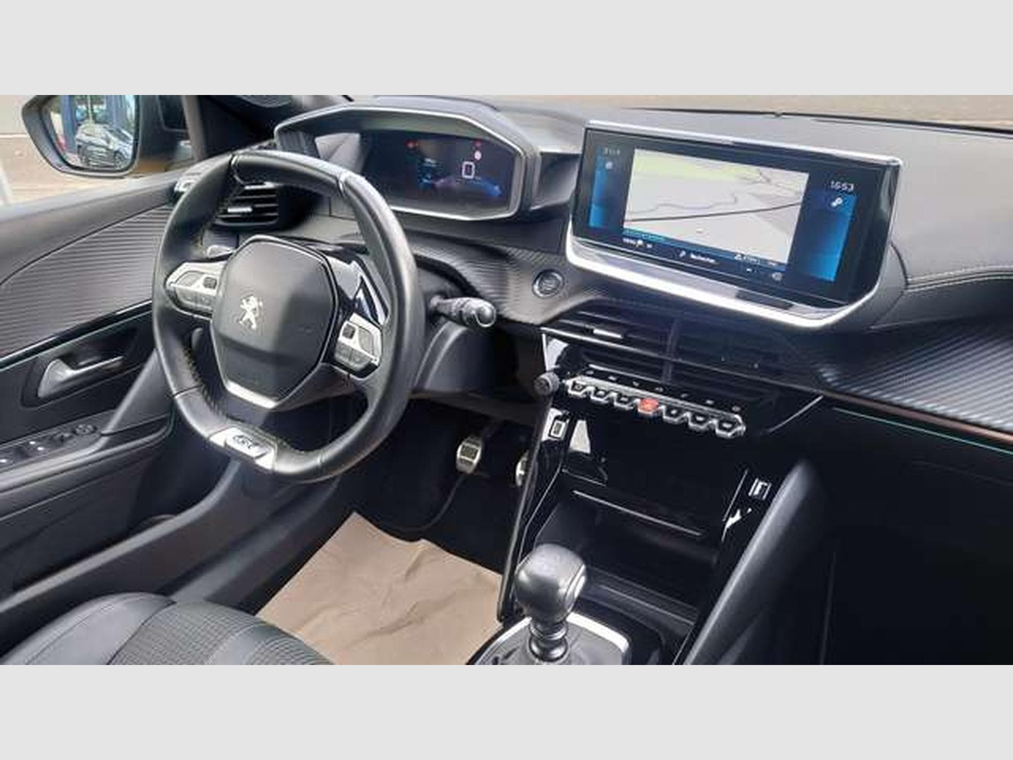 Peugeot 208 GT (2020) - Foto 6