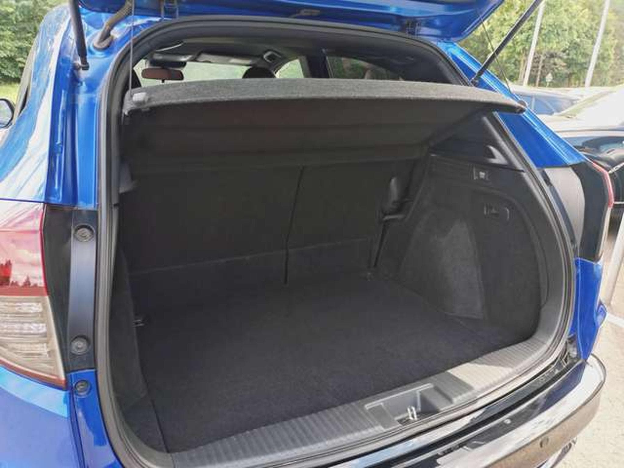 Honda HR-V Sport (2019) - Photo 6