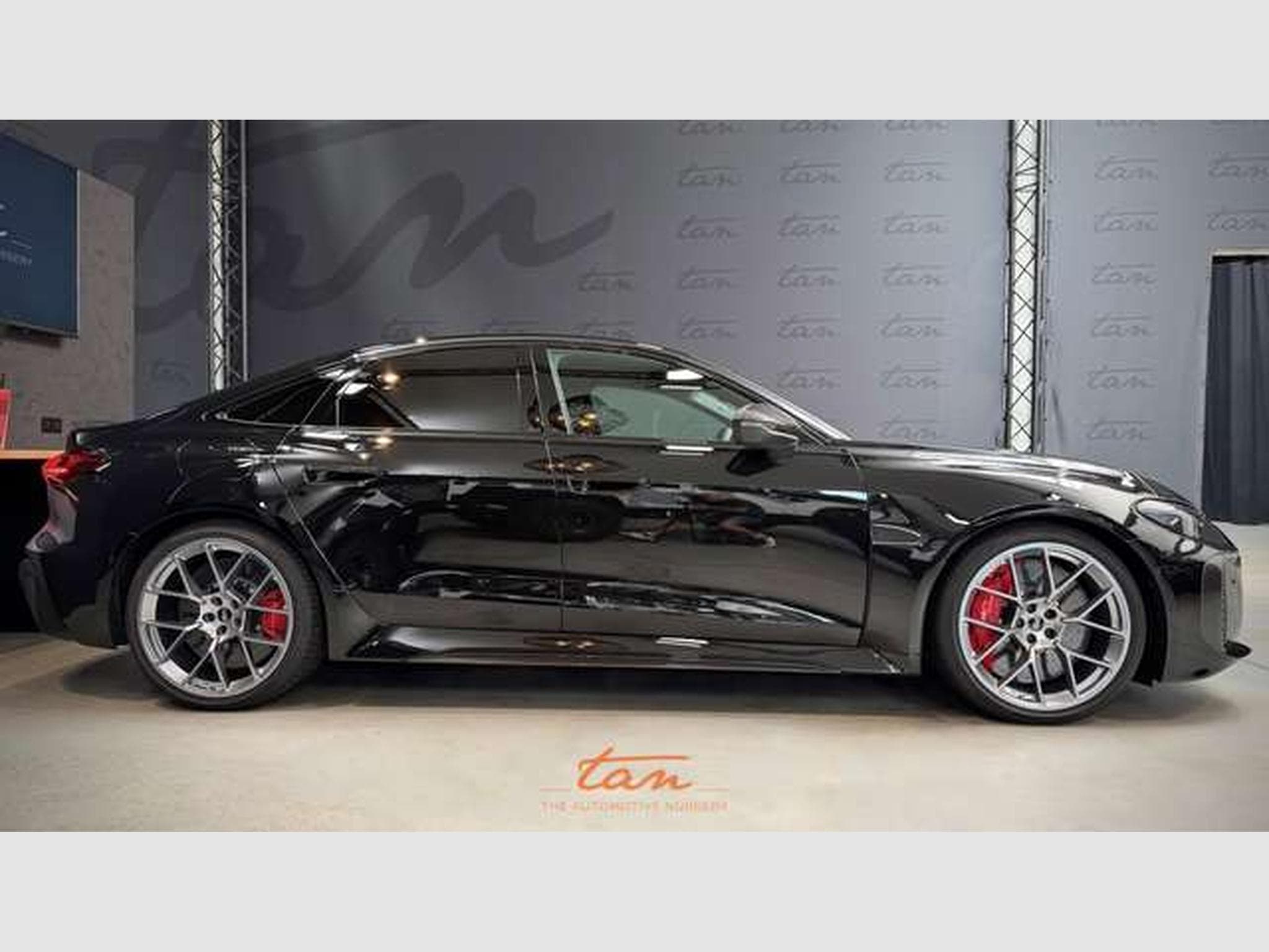 Audi RS5 2.9 TFSI Quattro PHEV tiptronic + Pack AUDI SPORT + Pack TEC (2026) - Photo 4